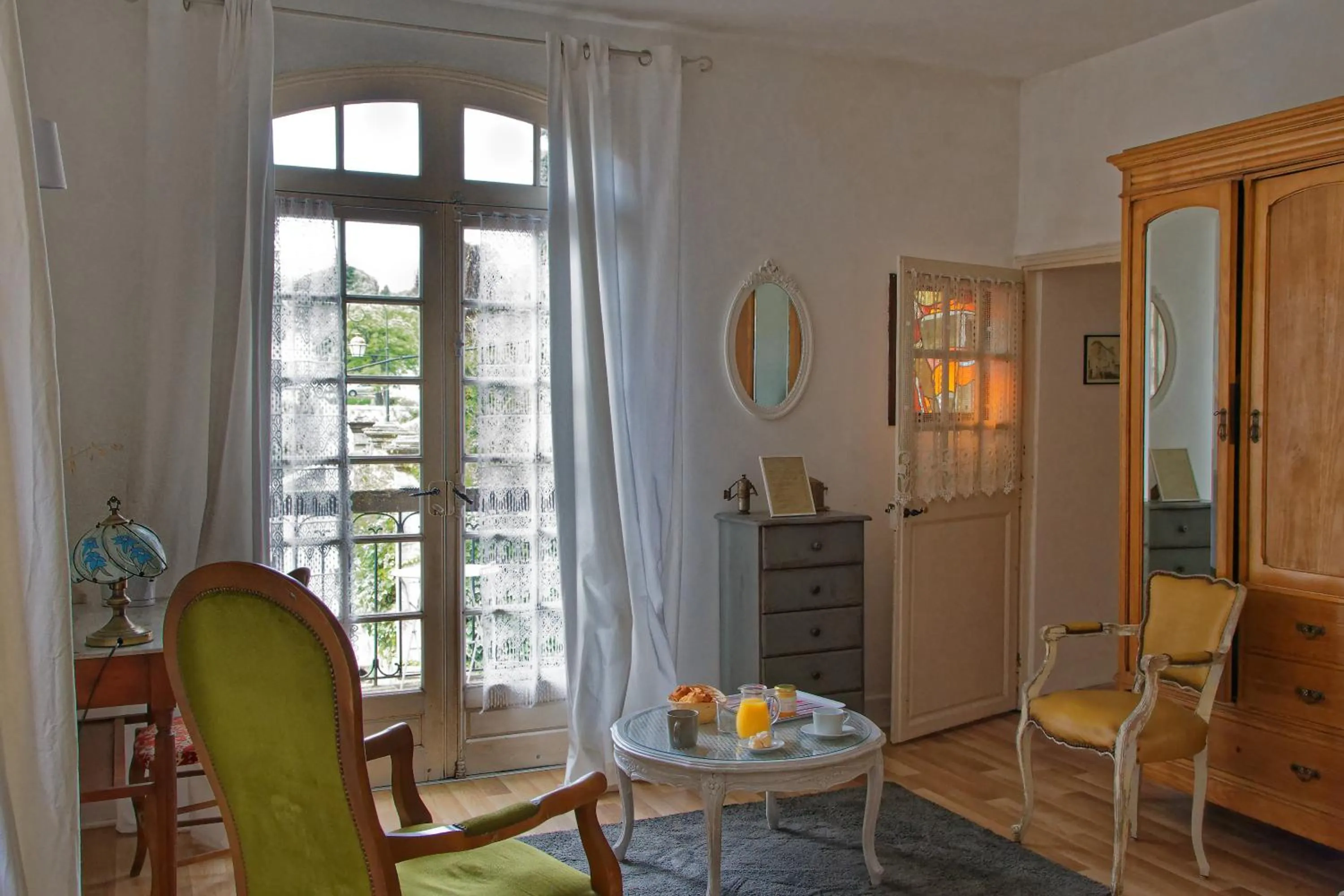 Maison Rives - Village du Livre de Montolieu