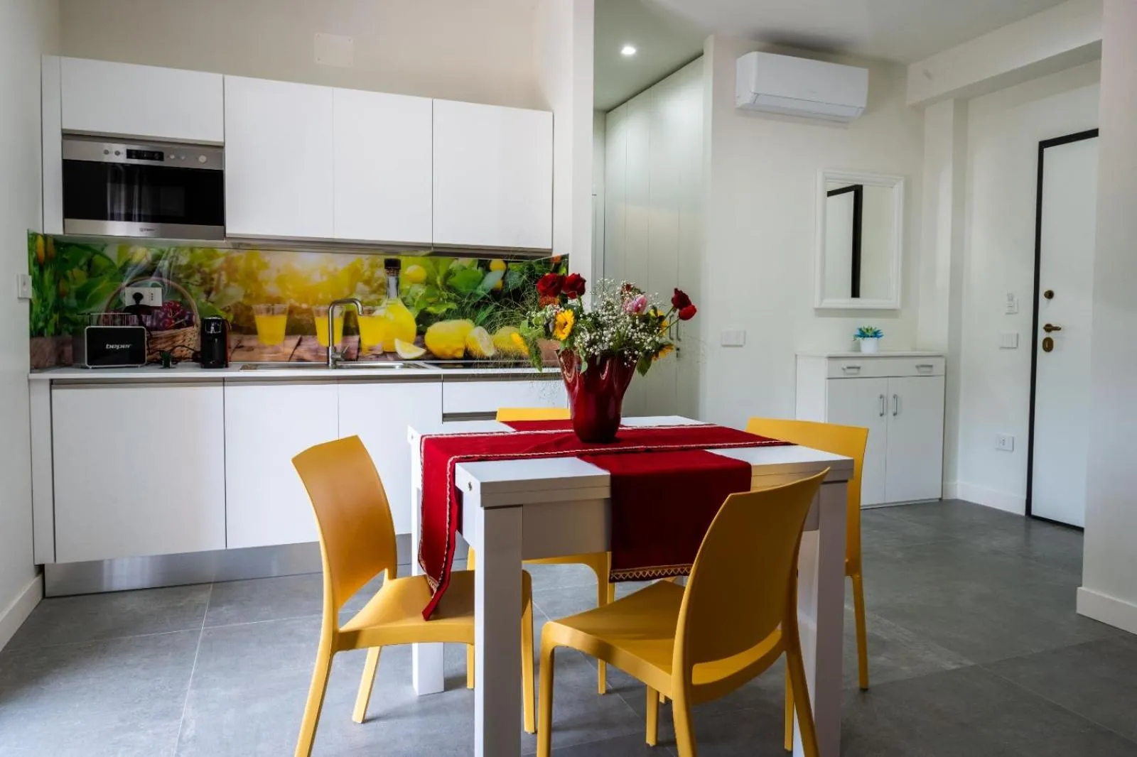 Apartment with Mountain View in Heaven House