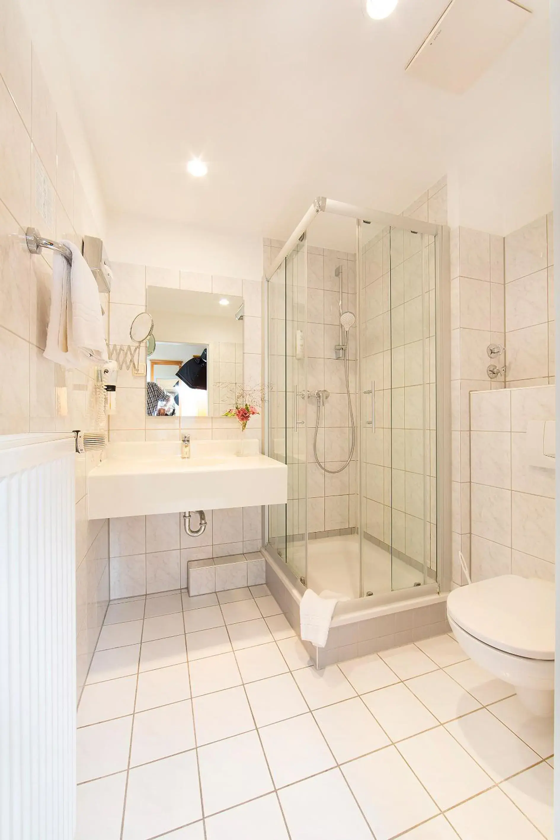 Standard Double Room - single occupancy in Hotel Kronprinz Standard Double Room - single occupancy in Hotel Kronprinz