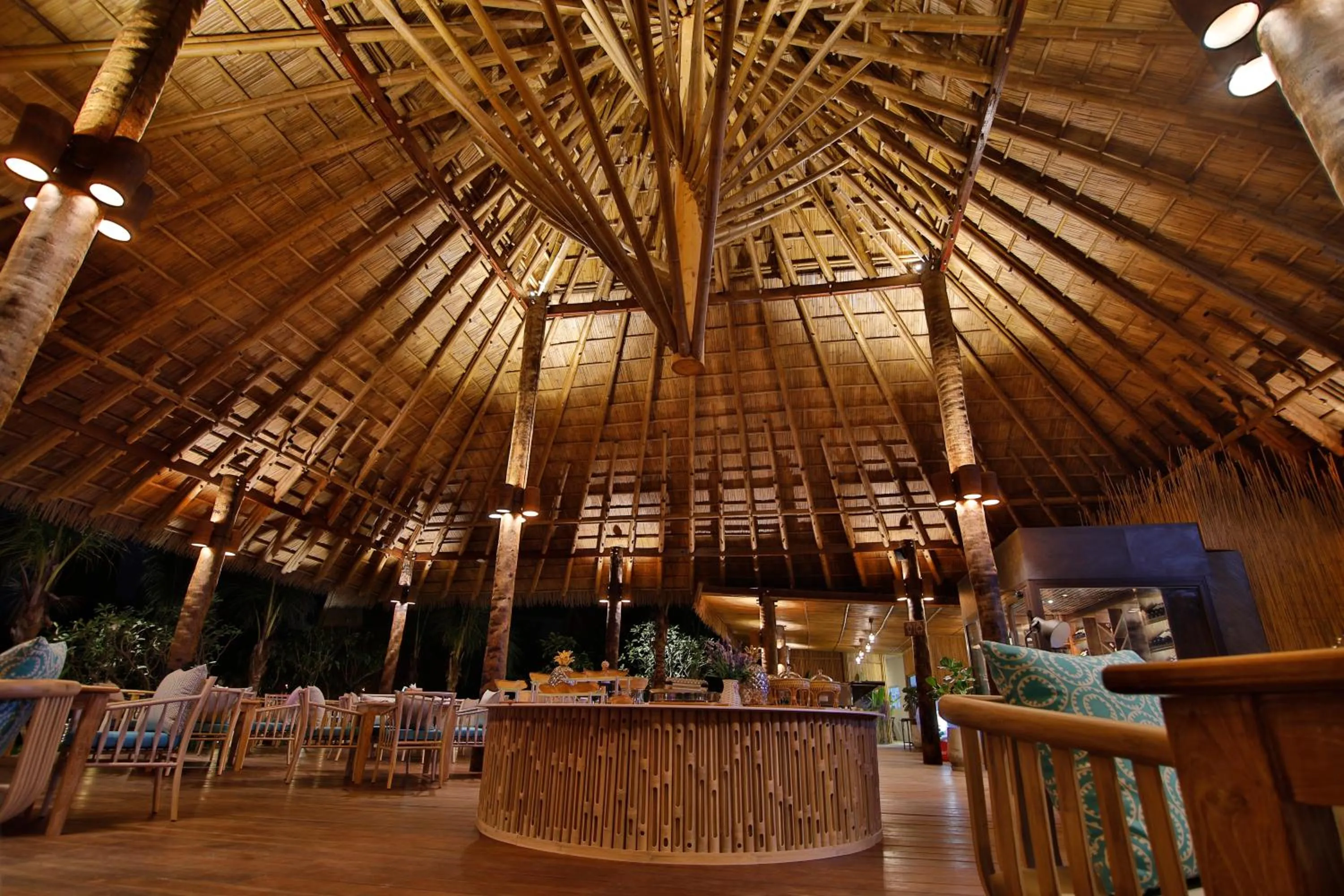 Restaurant/places to eat in Phi Phi CoCo Beach Resort