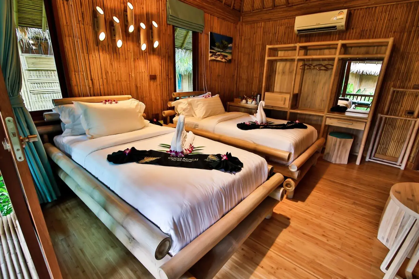 Bedroom, Bed in Phi Phi CoCo Beach Resort Bedroom, Bed in Phi Phi CoCo Beach Resort