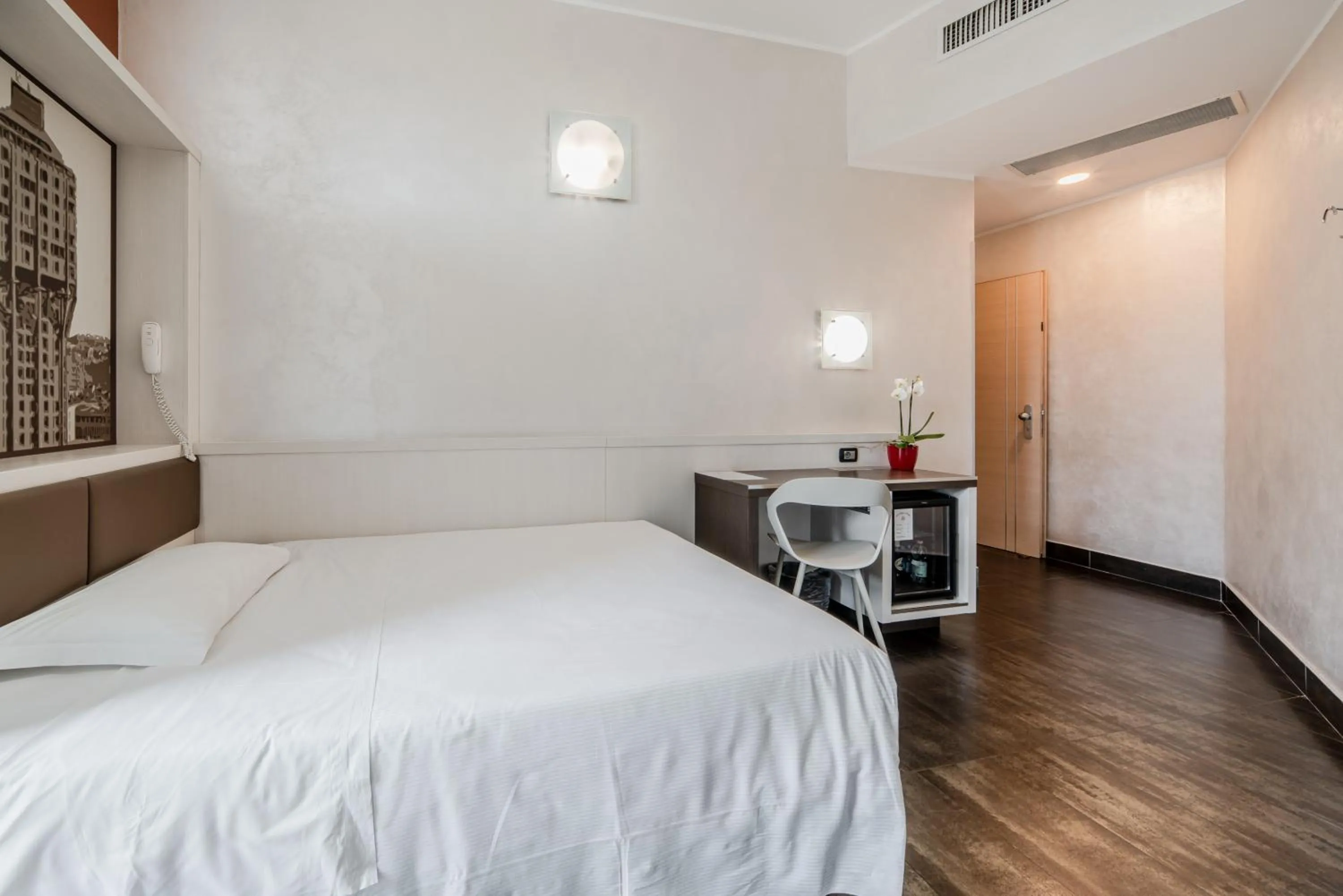 Bed in Hotel Milano Navigli