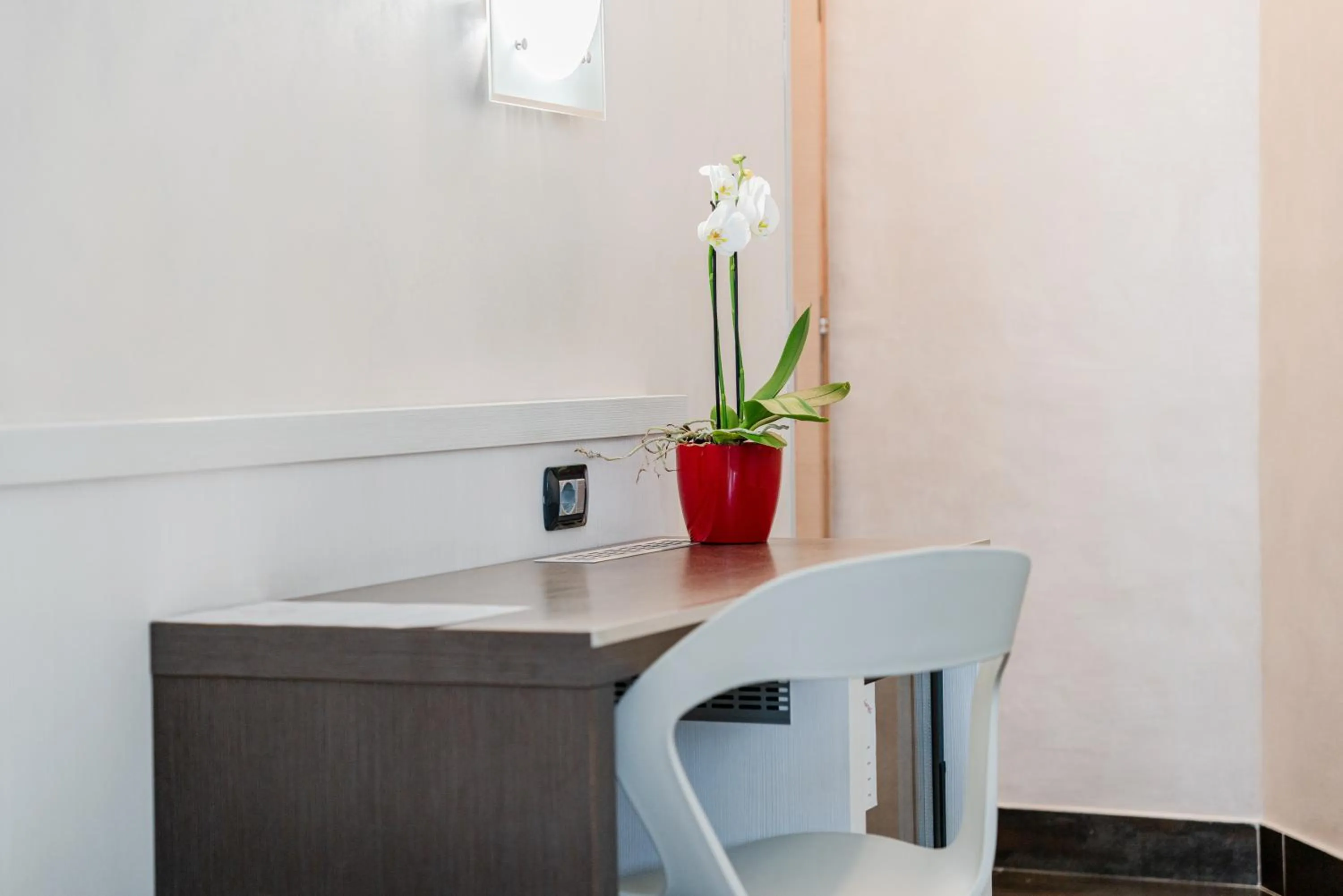 Seating area in Hotel Milano Navigli