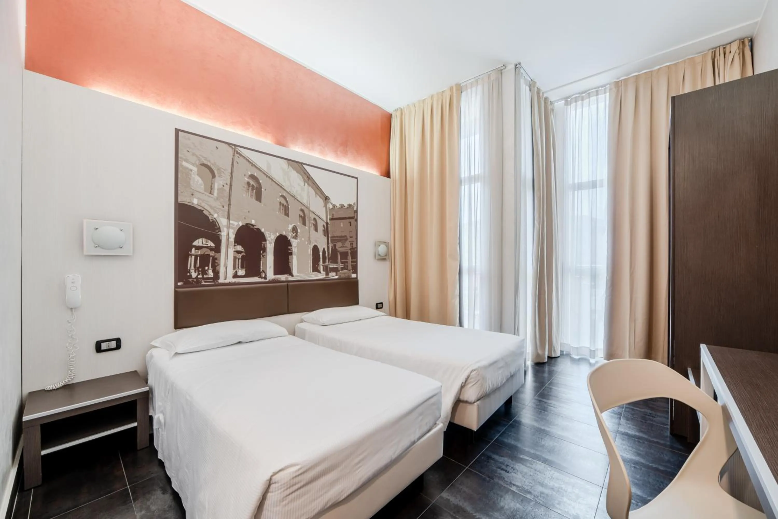 Bed in Hotel Milano Navigli