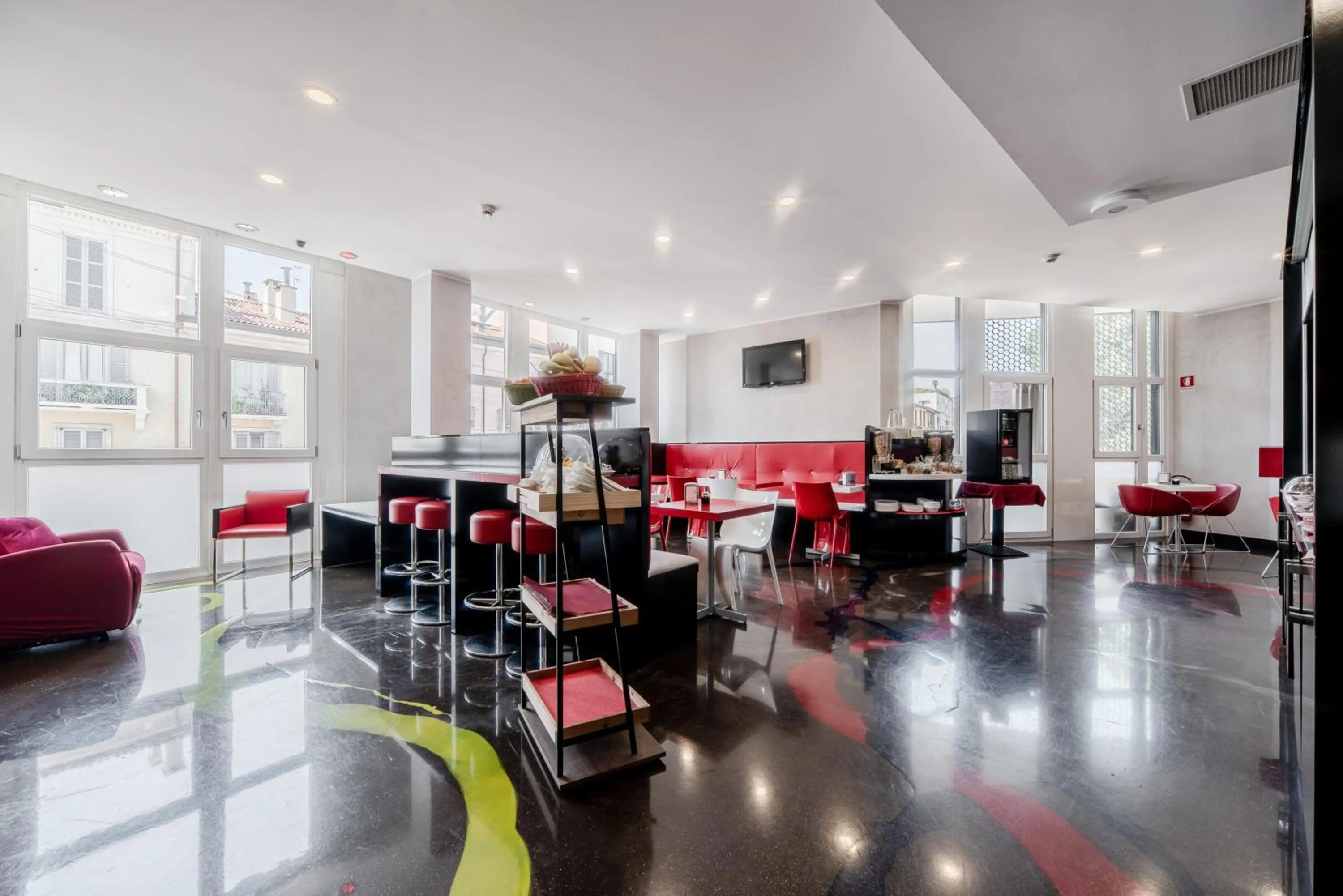 Breakfast in Hotel Milano Navigli