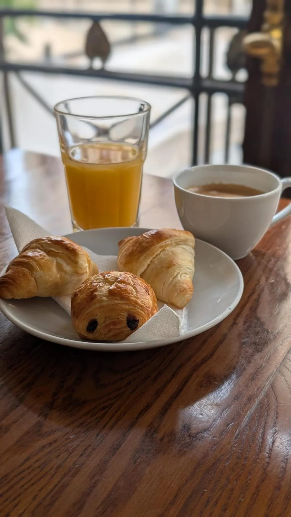 Breakfast in Rembrandt Old Town