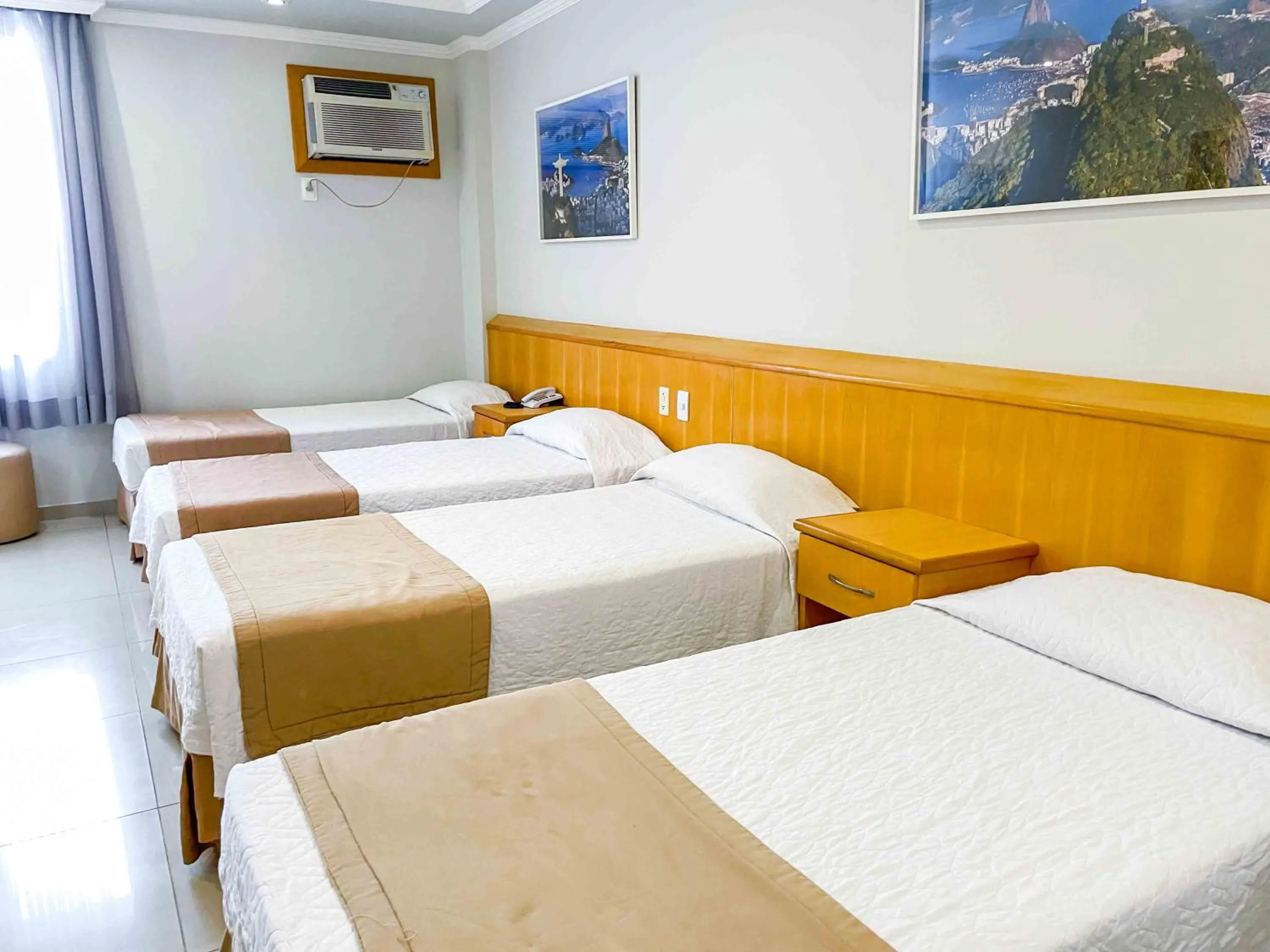 Bed in Saionara Hotel