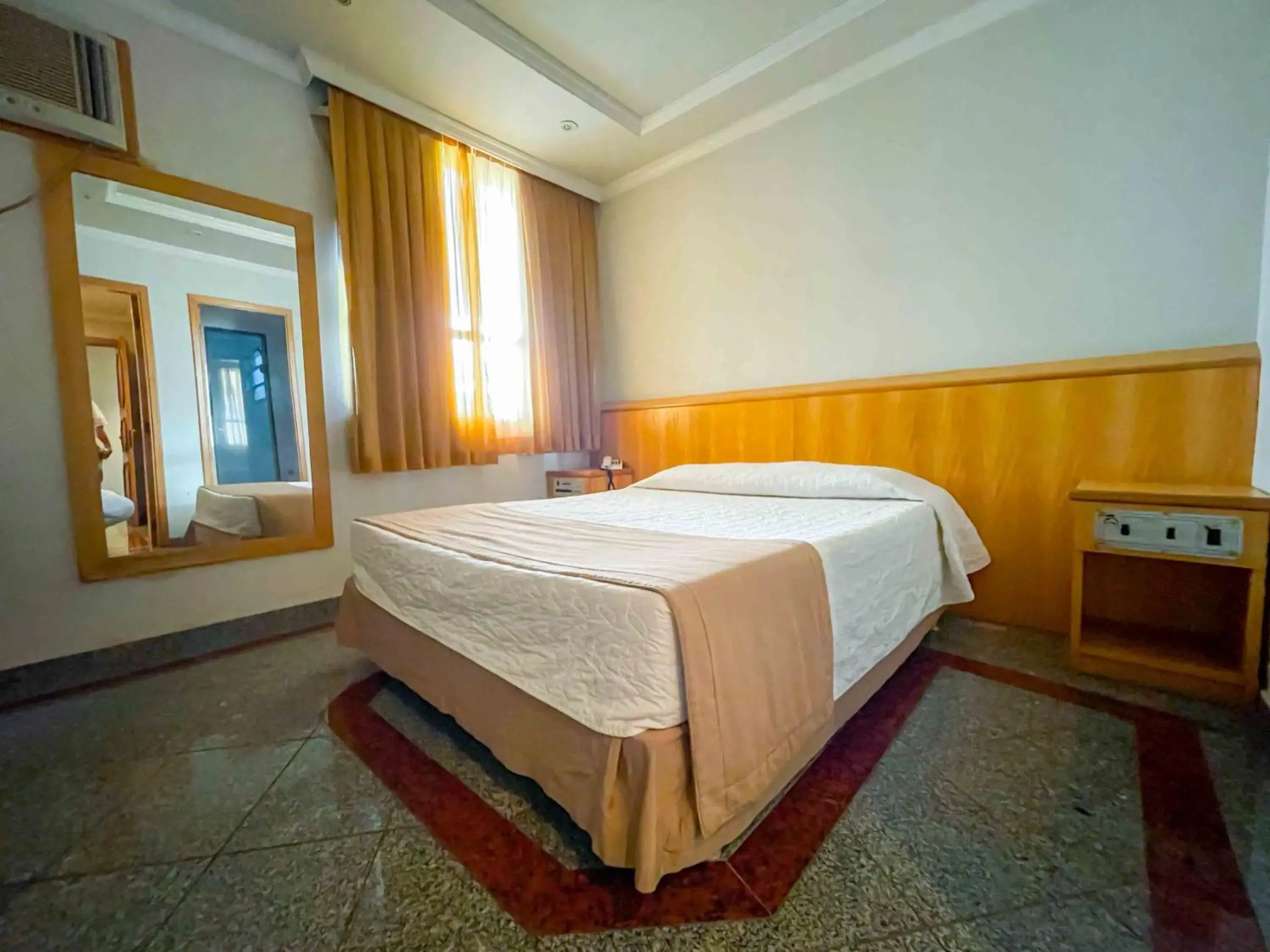 Bed in Saionara Hotel Bed in Saionara Hotel