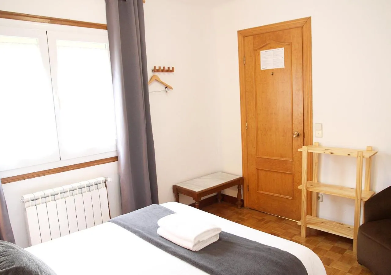 Bed in Hostal Fonda Prat