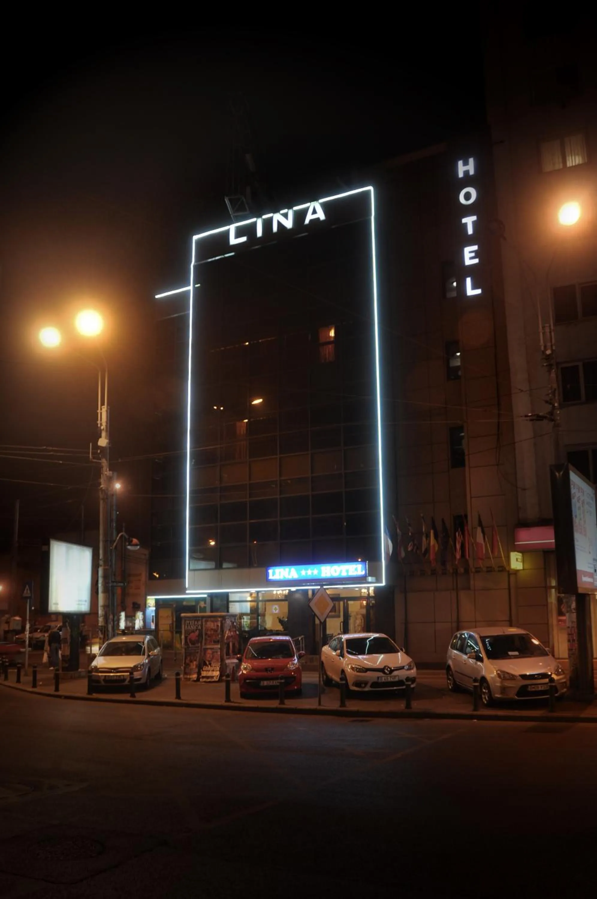 Night in Lina Hotel