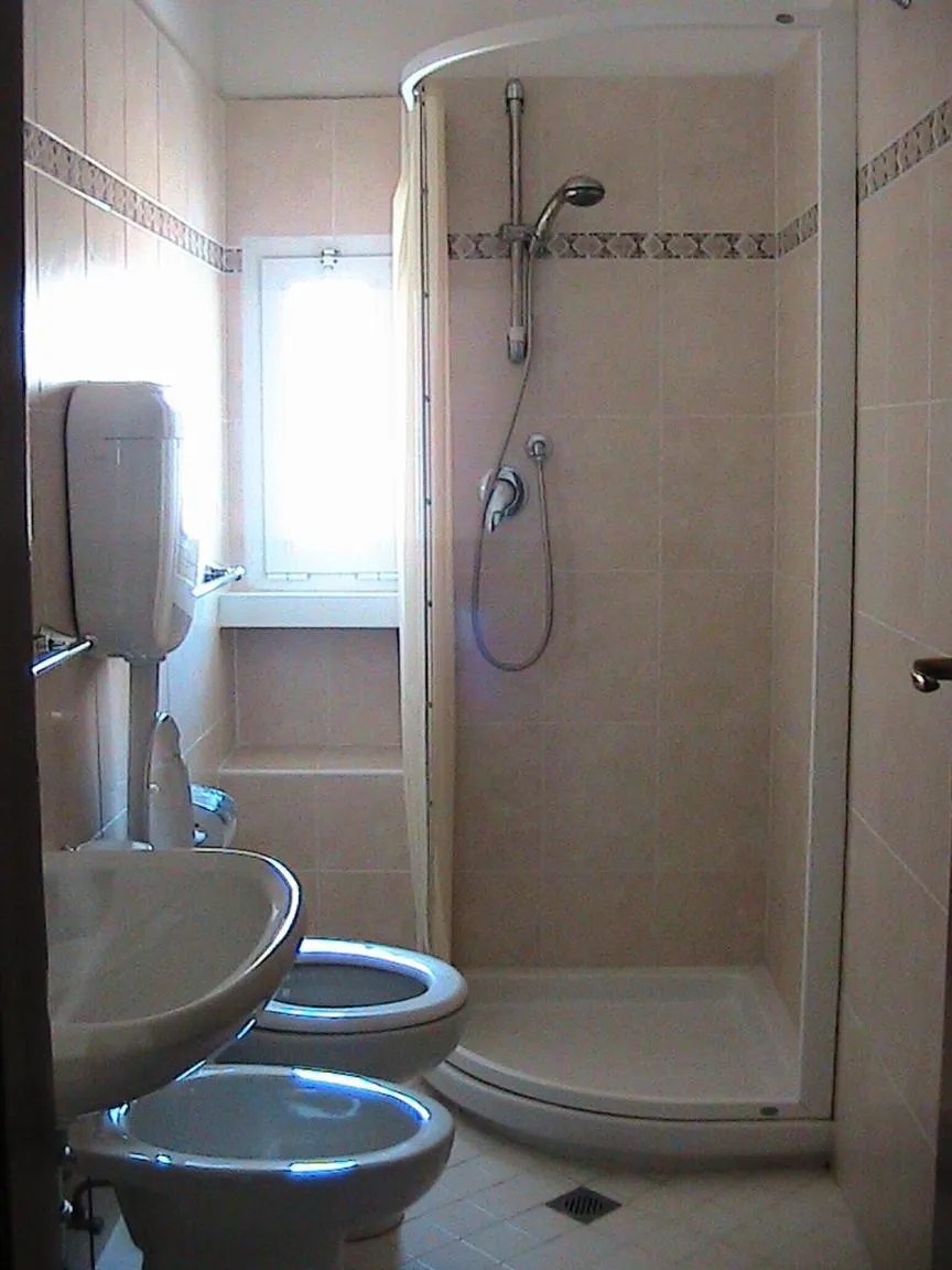 Bathroom in Hotel Universo