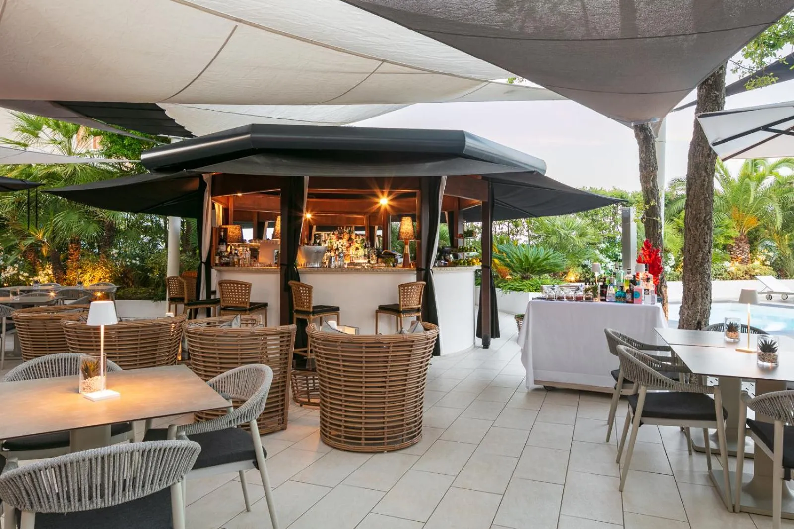 Lounge or bar in Hotel Mariver