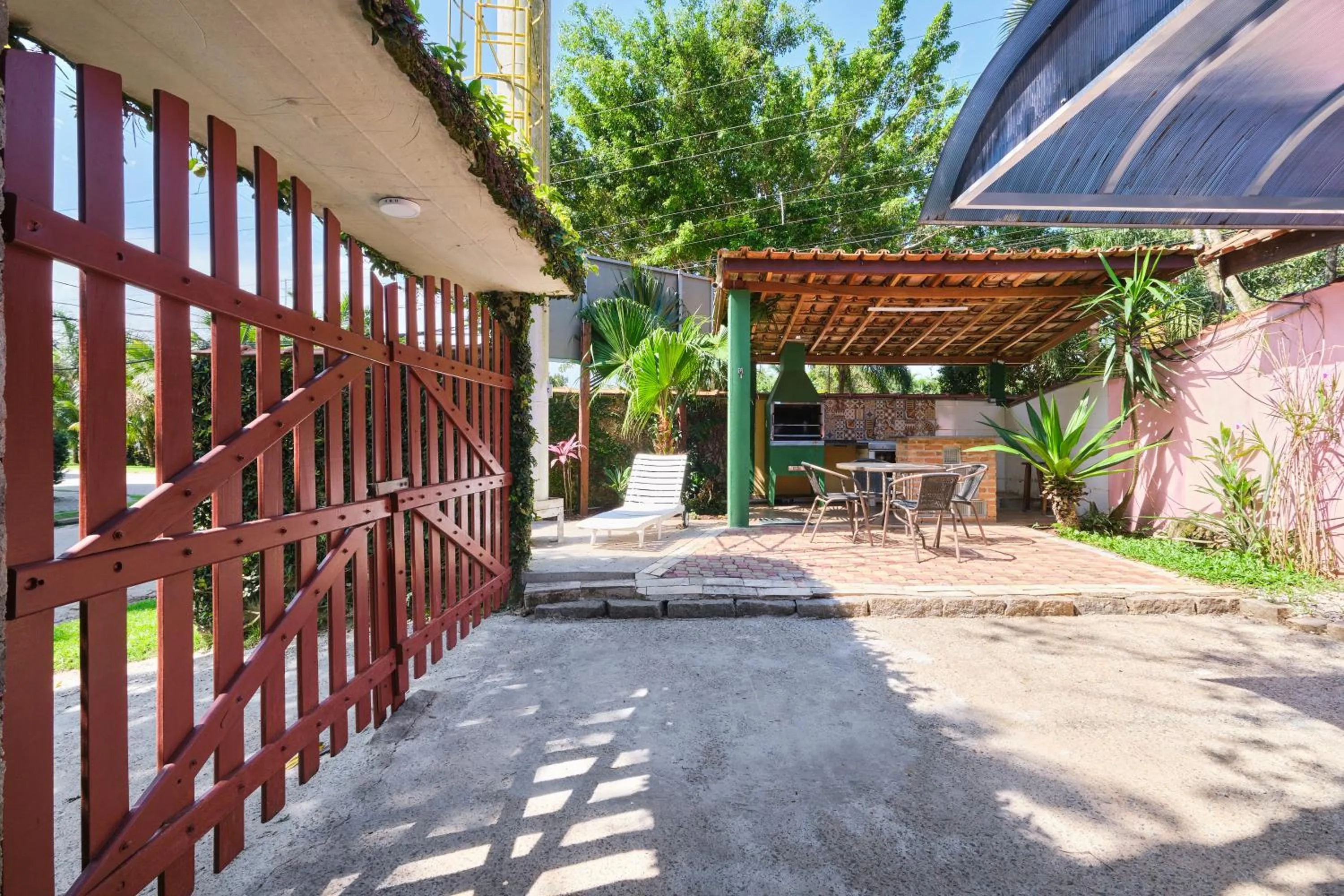 Garden in Pousada Sanremo Inn