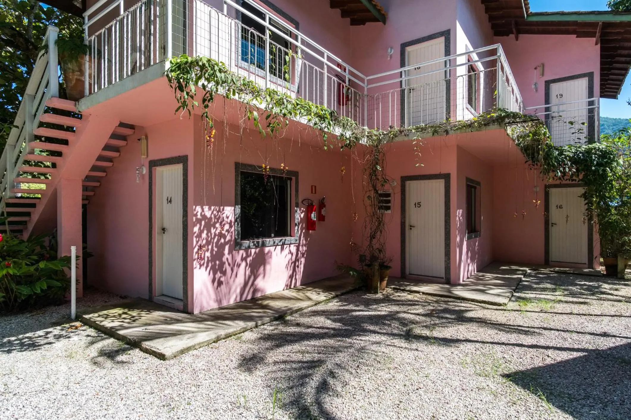 Property building in Pousada Sanremo Inn