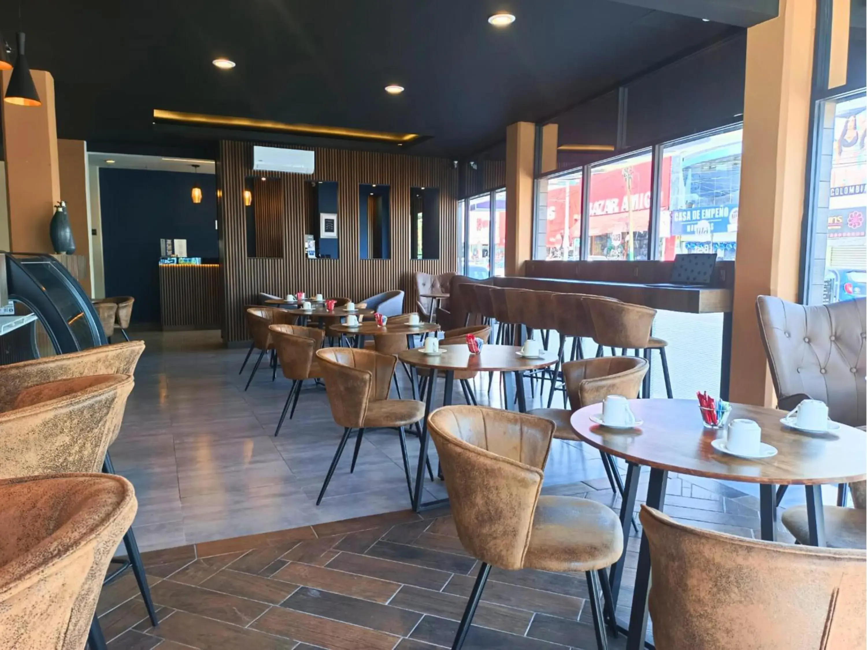 Restaurant/places to eat in Best Western Real Tula Express Restaurant/places to eat in Best Western Real Tula Express