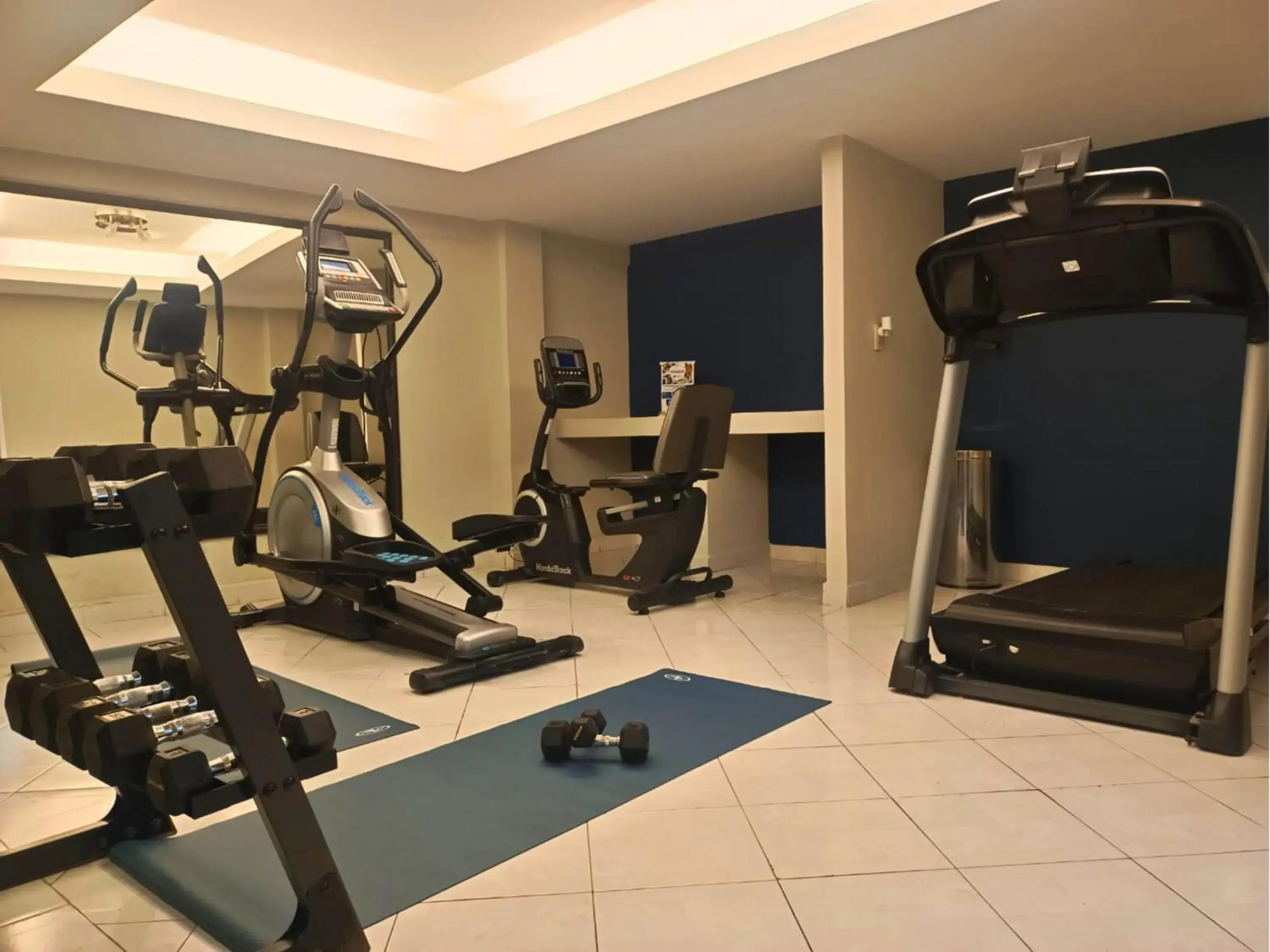 Fitness centre/facilities in Best Western Real Tula Express Fitness centre/facilities in Best Western Real Tula Express