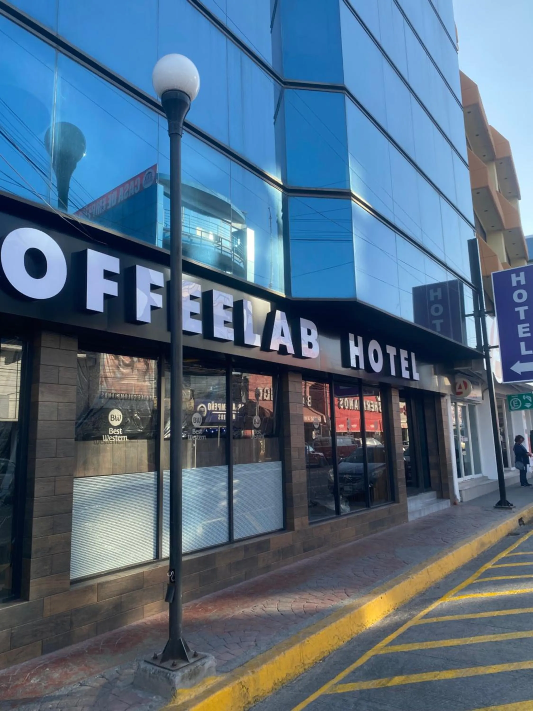 Facade/entrance in Best Western Real Tula Express