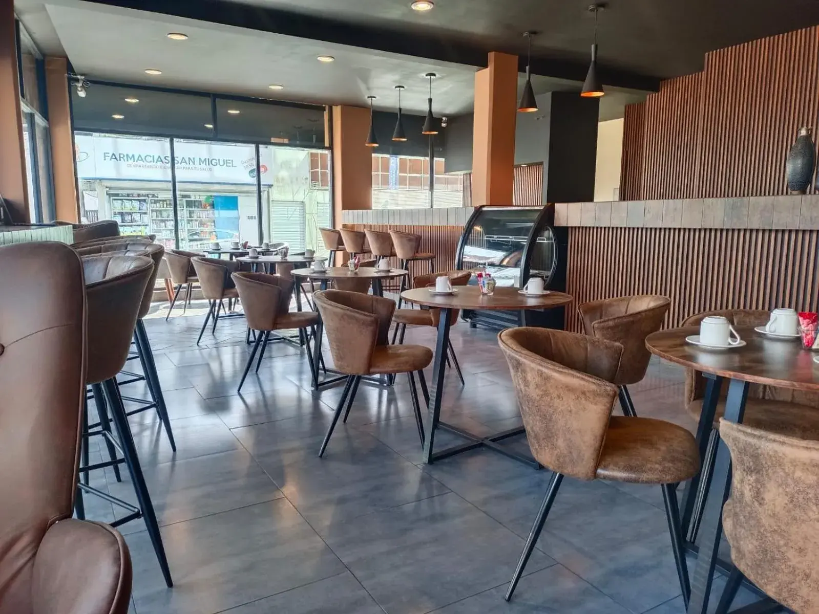 Restaurant/places to eat in Best Western Real Tula Express Restaurant/places to eat in Best Western Real Tula Express