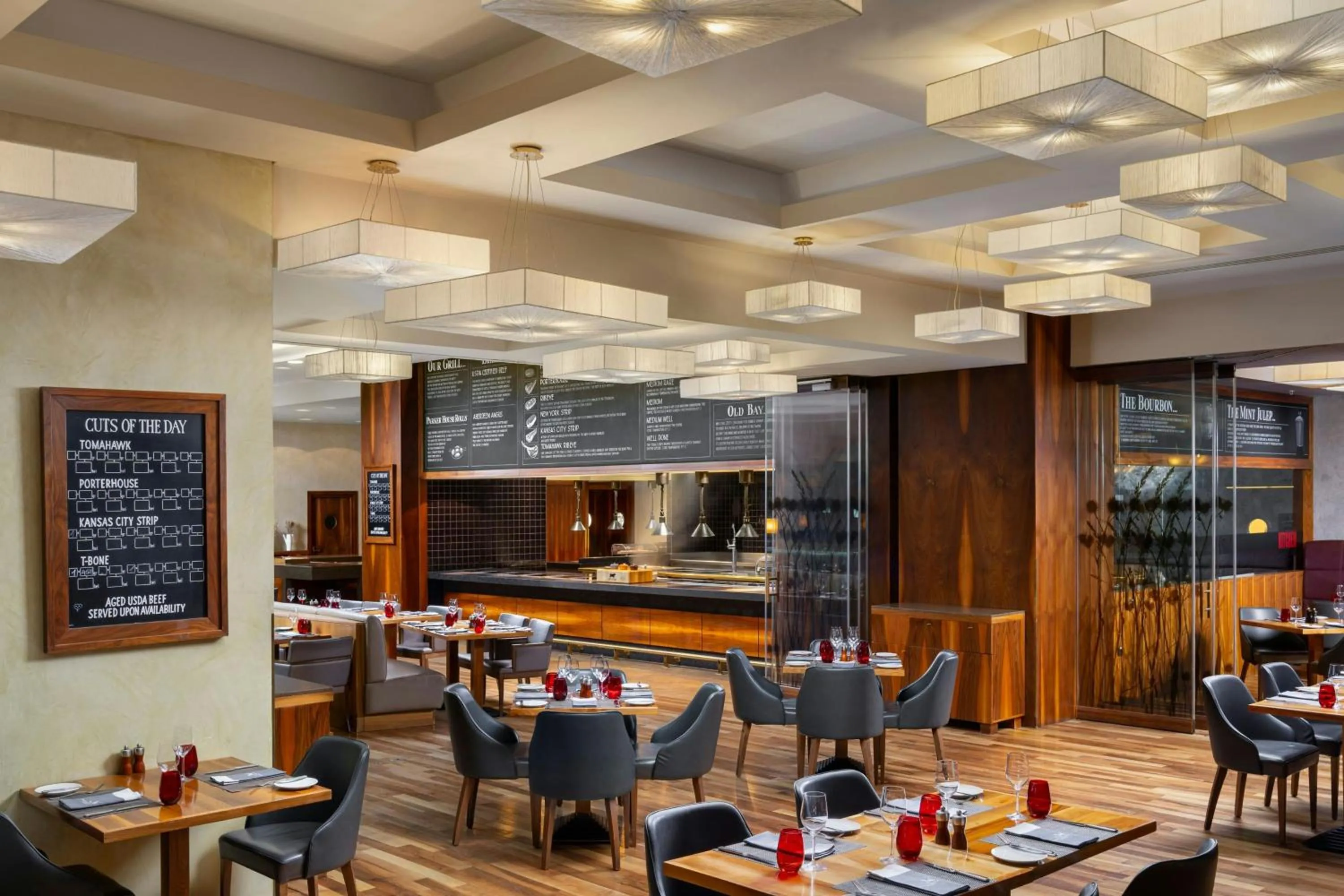 Restaurant/places to eat in JW Marriott Bucharest Grand Hotel