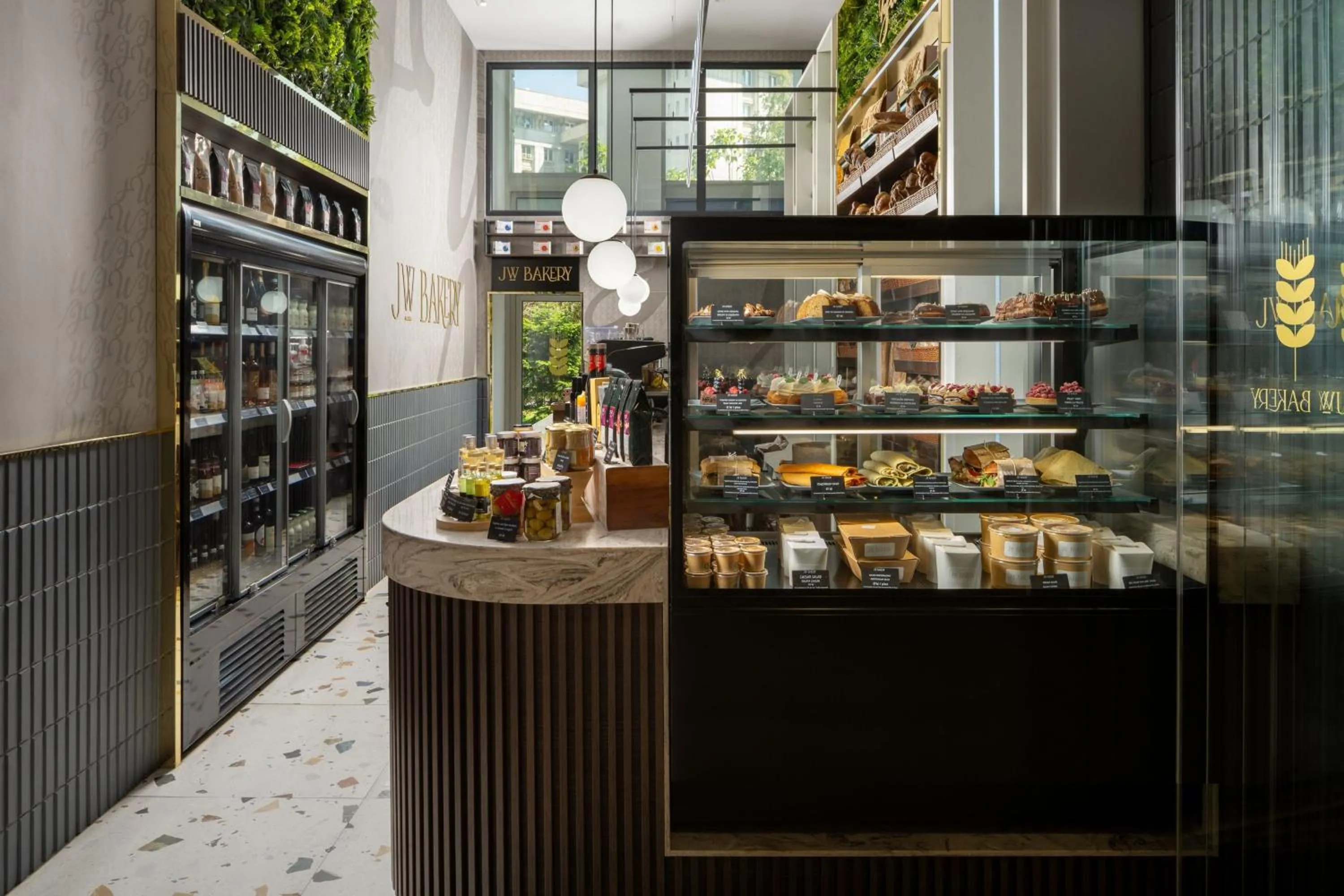 Restaurant/places to eat in JW Marriott Bucharest Grand Hotel