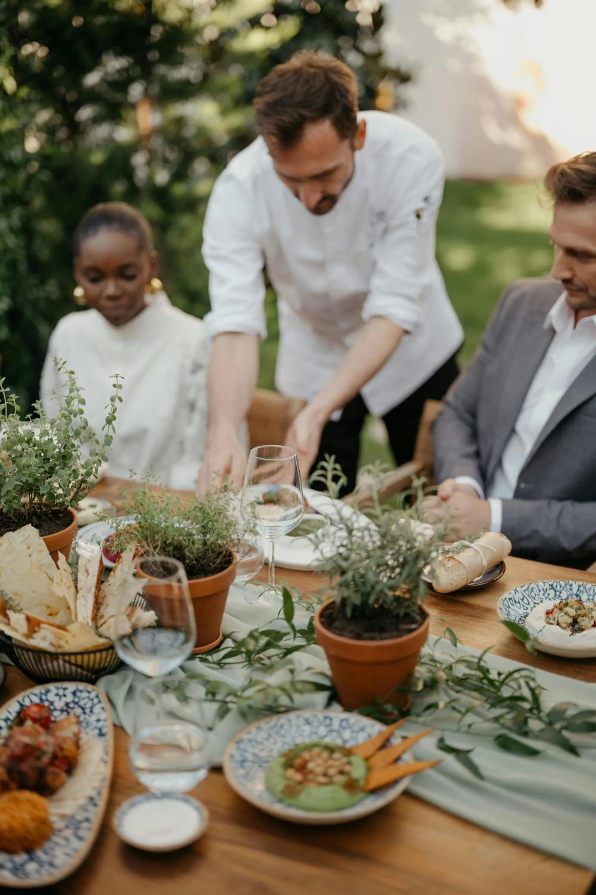 Restaurant/places to eat in JW Marriott Bucharest Grand Hotel