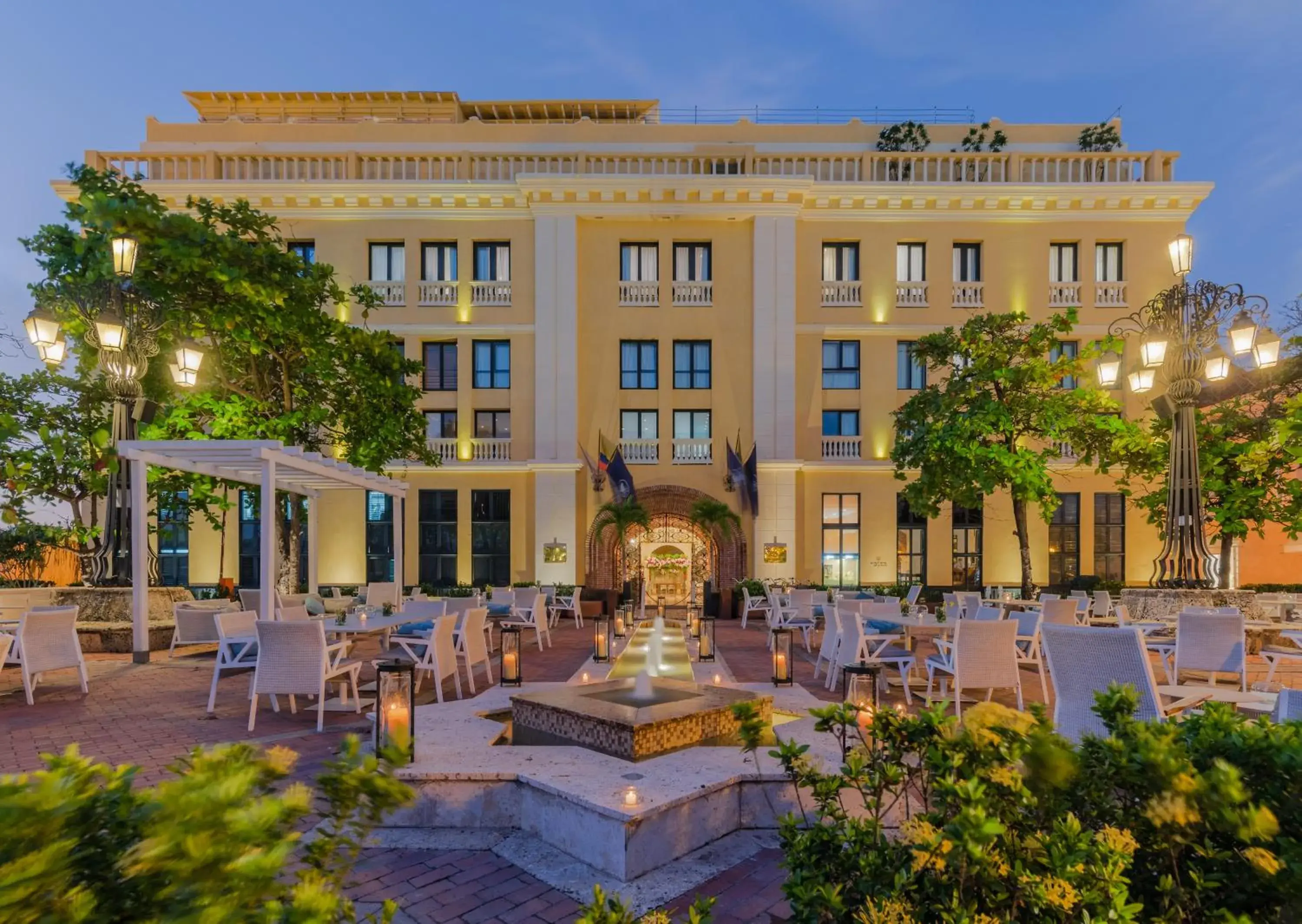Facade/entrance in Charleston Santa Teresa Cartagena Facade/entrance in Charleston Santa Teresa Cartagena