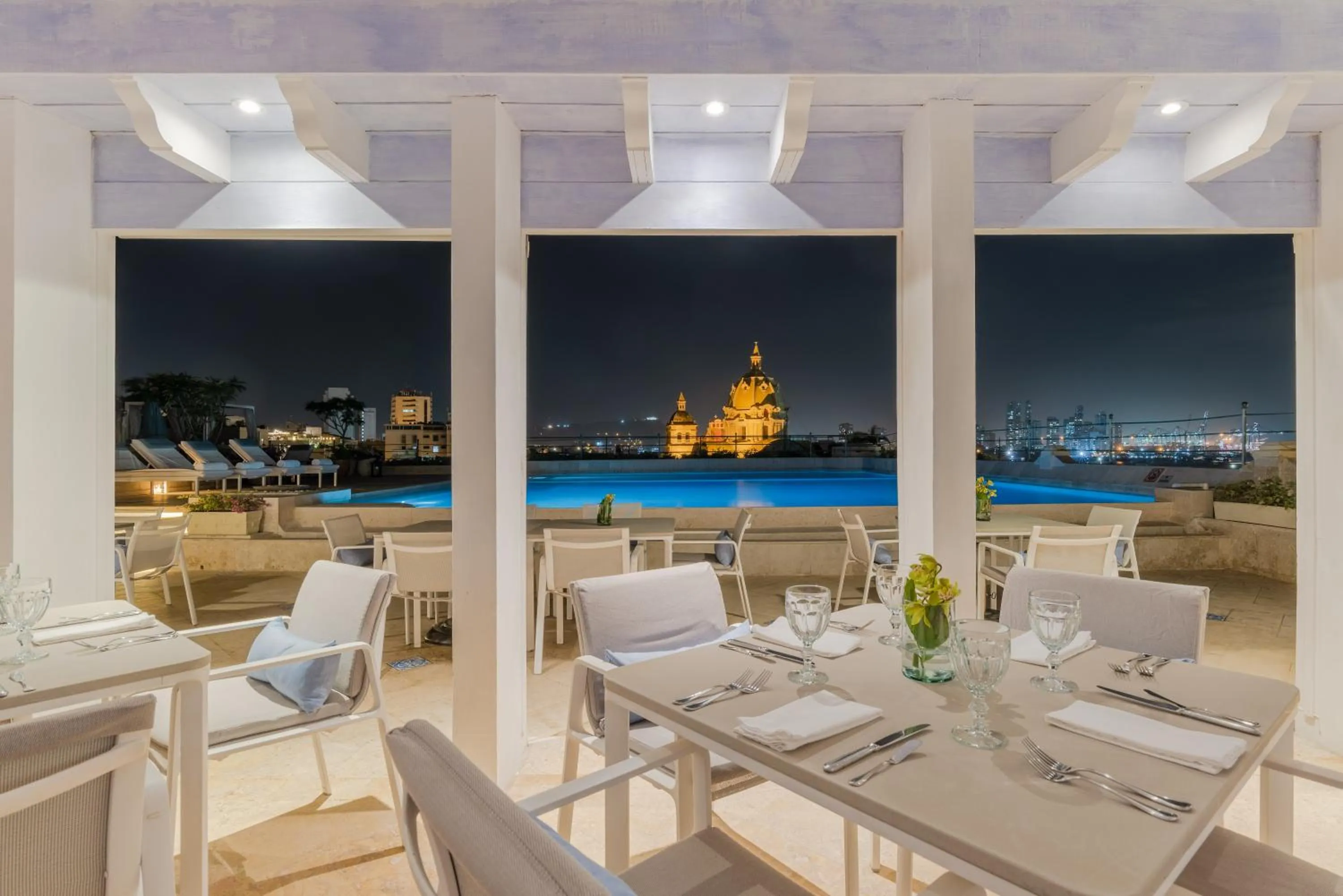 Restaurant/places to eat in Charleston Santa Teresa Cartagena