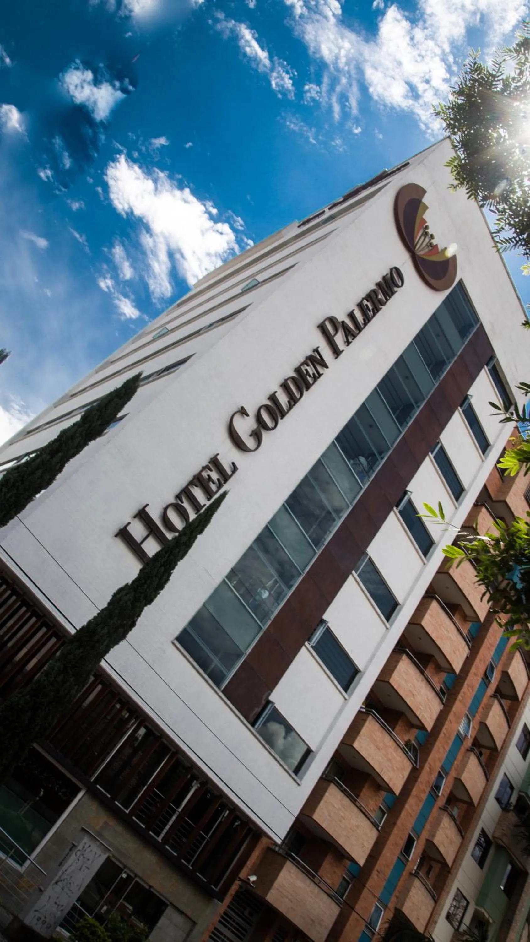 Facade/entrance in Hotel Golden Palermo