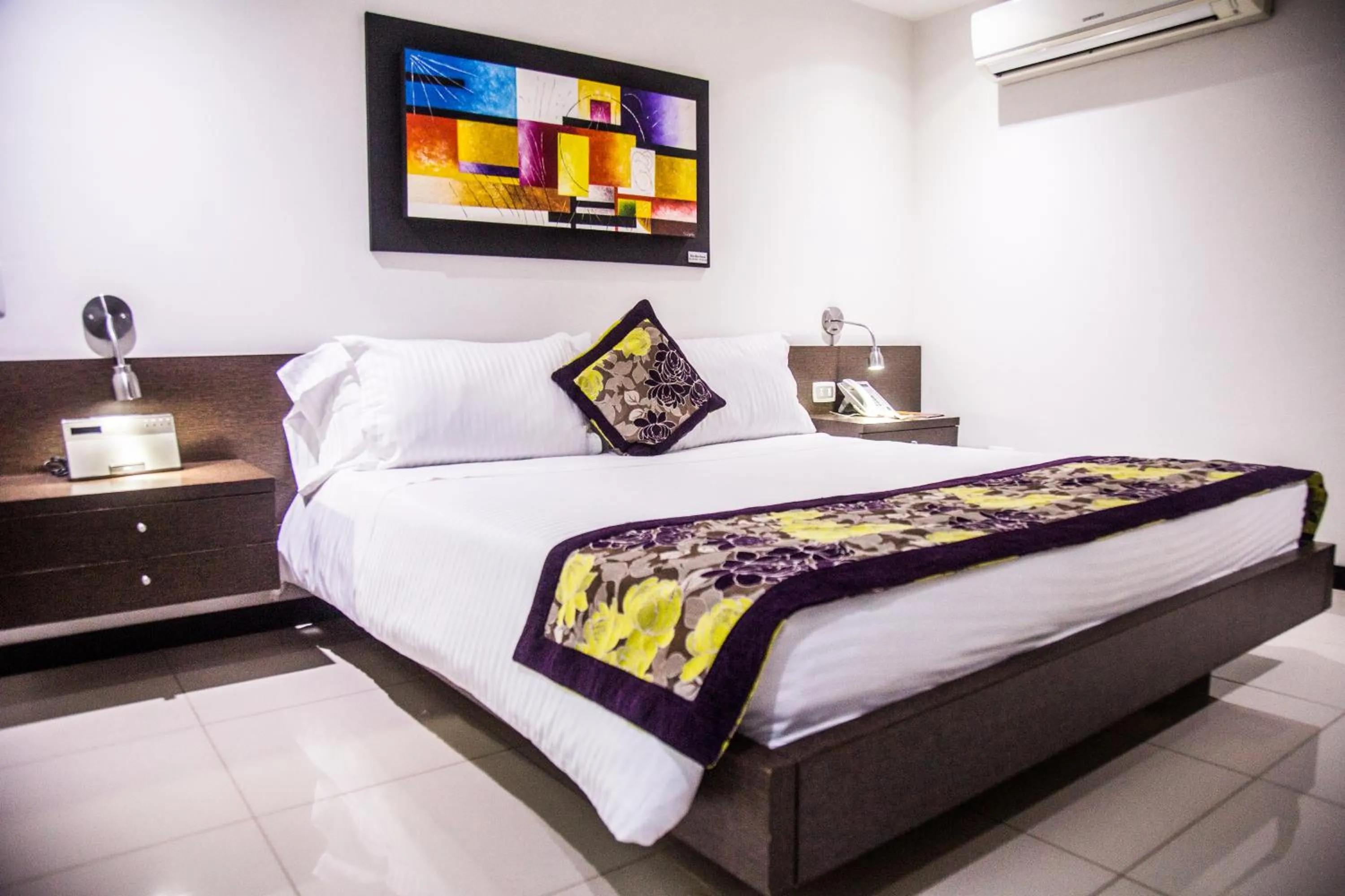 Bedroom in Hotel Golden Palermo