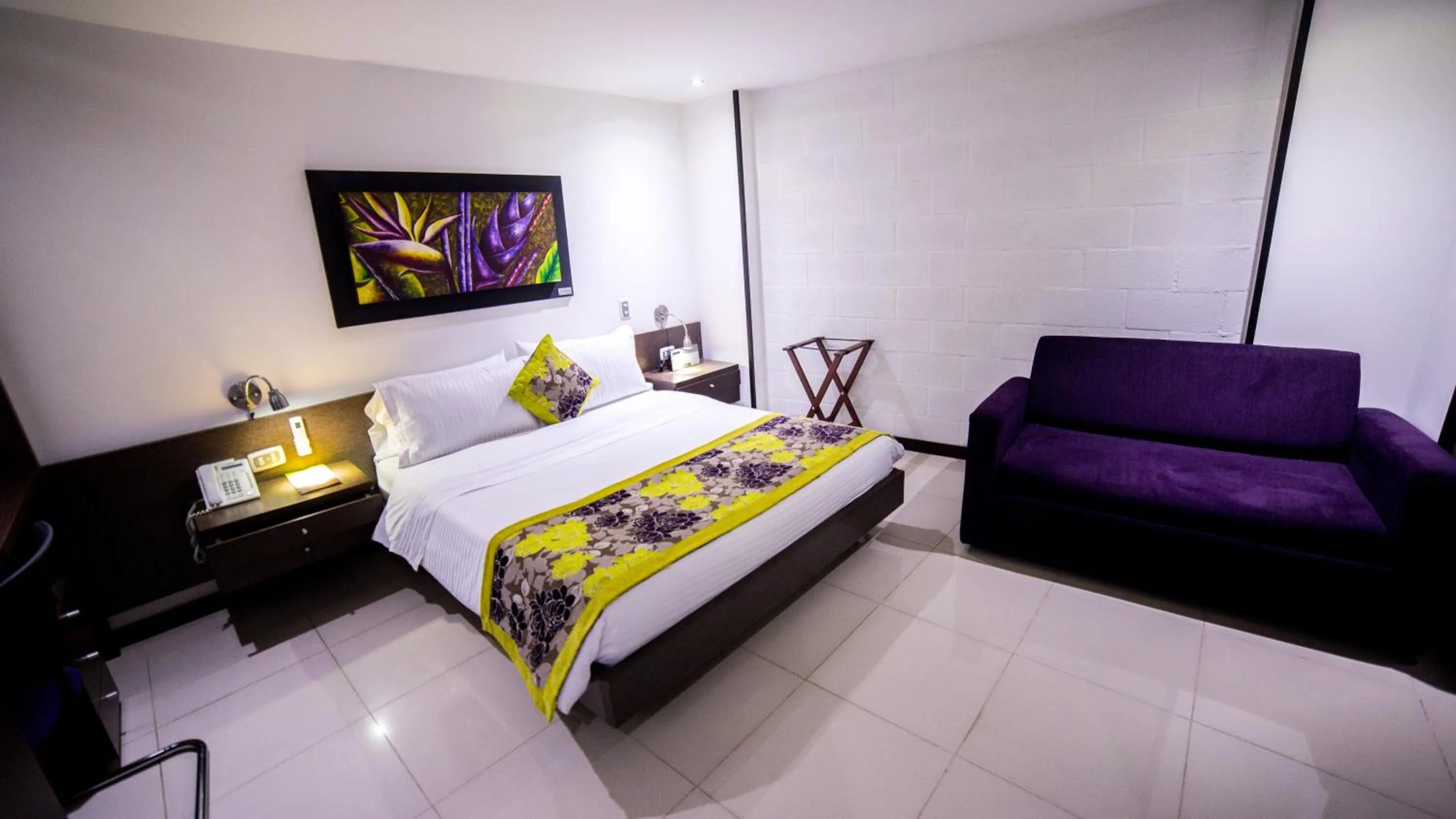 Bedroom in Hotel Golden Palermo