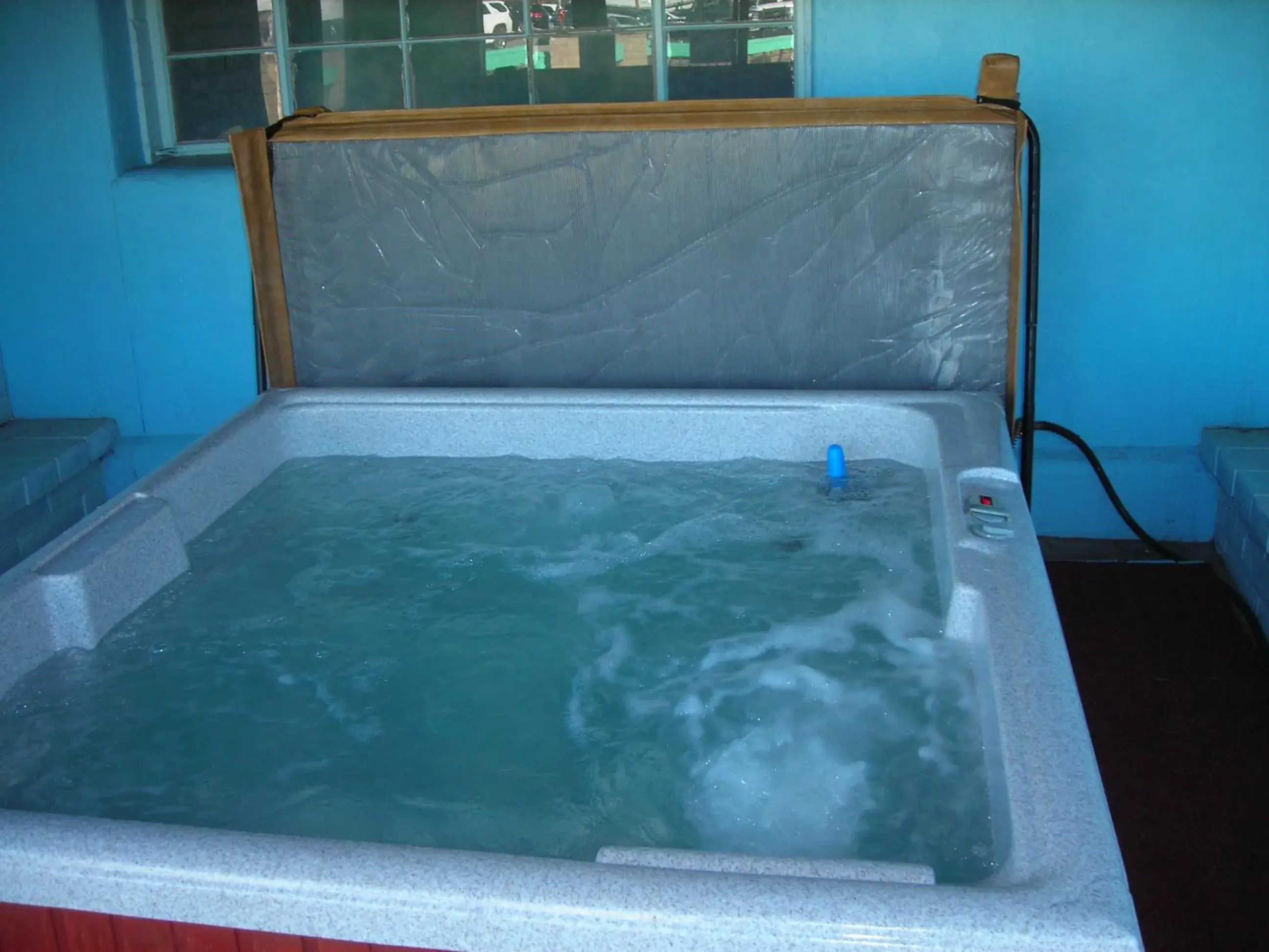 Property building in Cozy Inn Property building in Cozy Inn