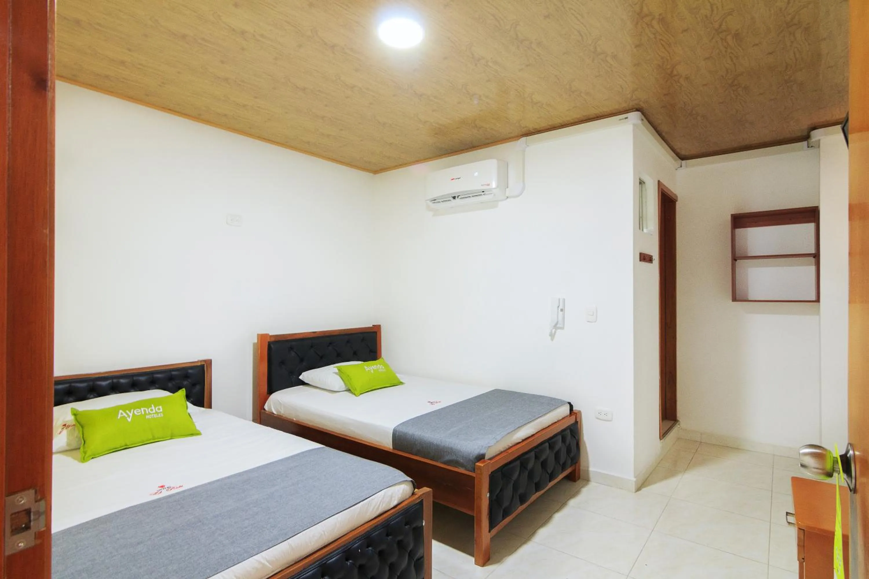 Bedroom, Bed in Hotel El Rubí