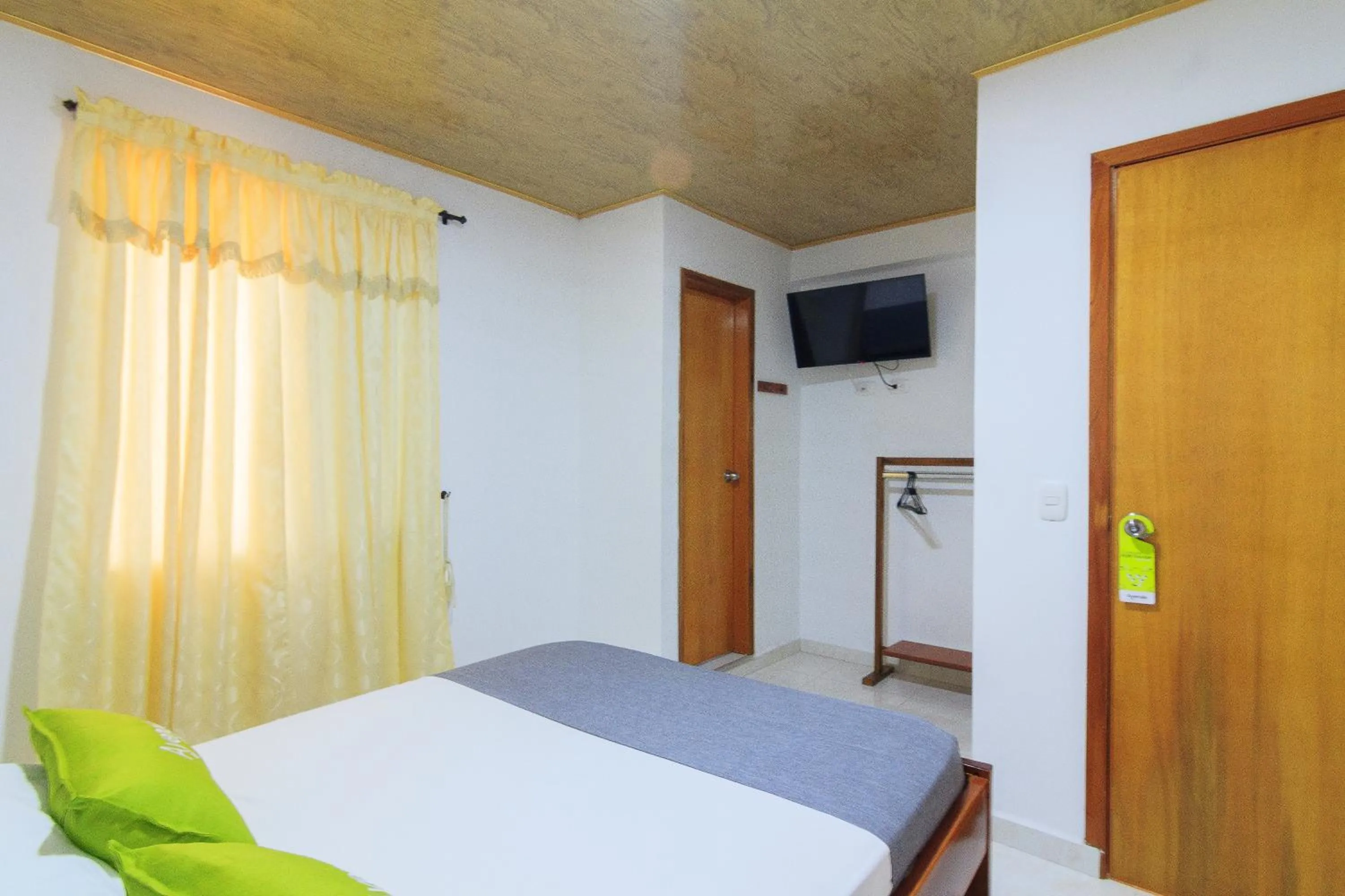 Bedroom, Bed in Hotel El Rubí