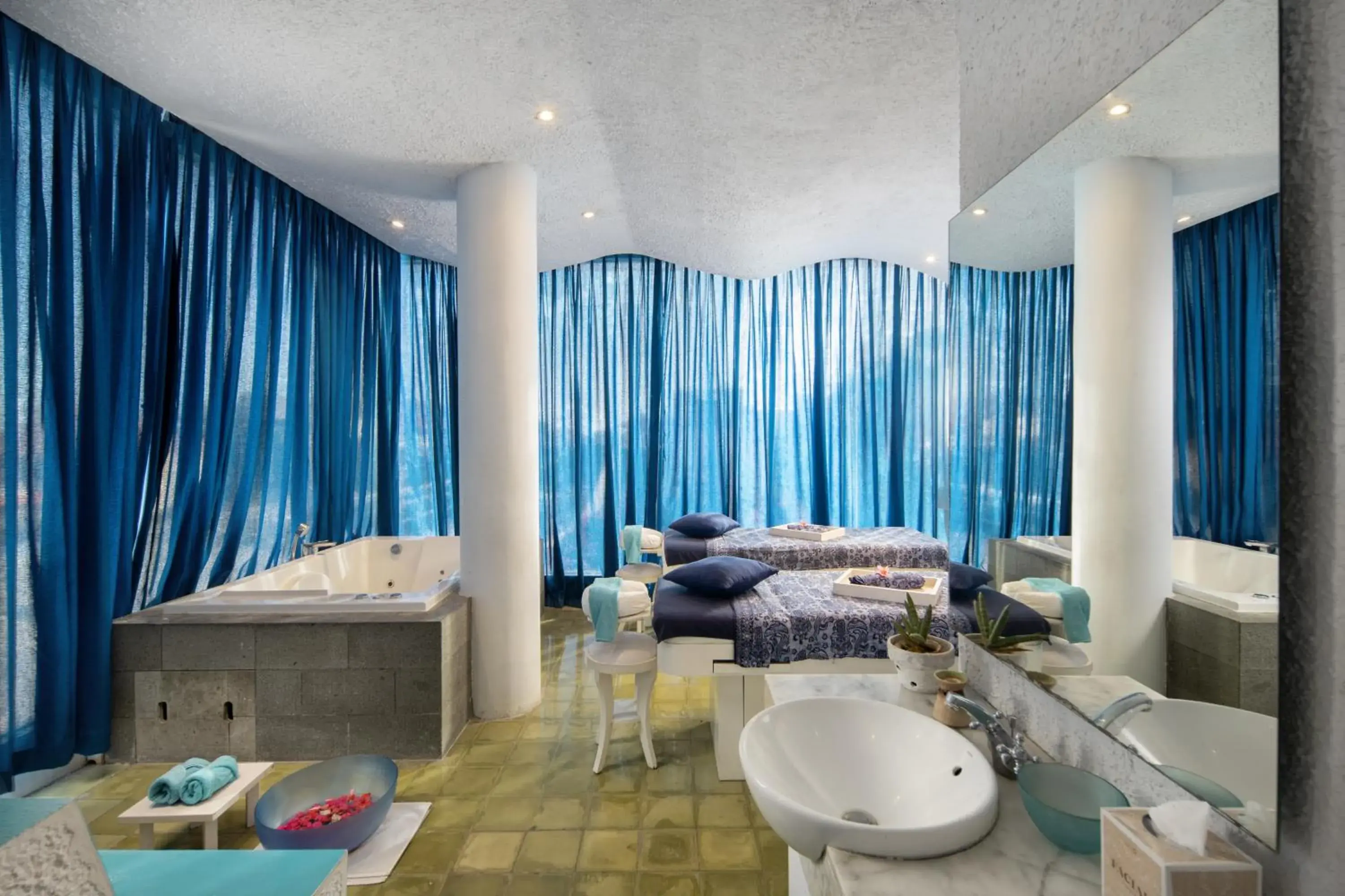 Spa and wellness centre/facilities, Bed in The Akmani Legian Spa and wellness centre/facilities, Bed in The Akmani Legian