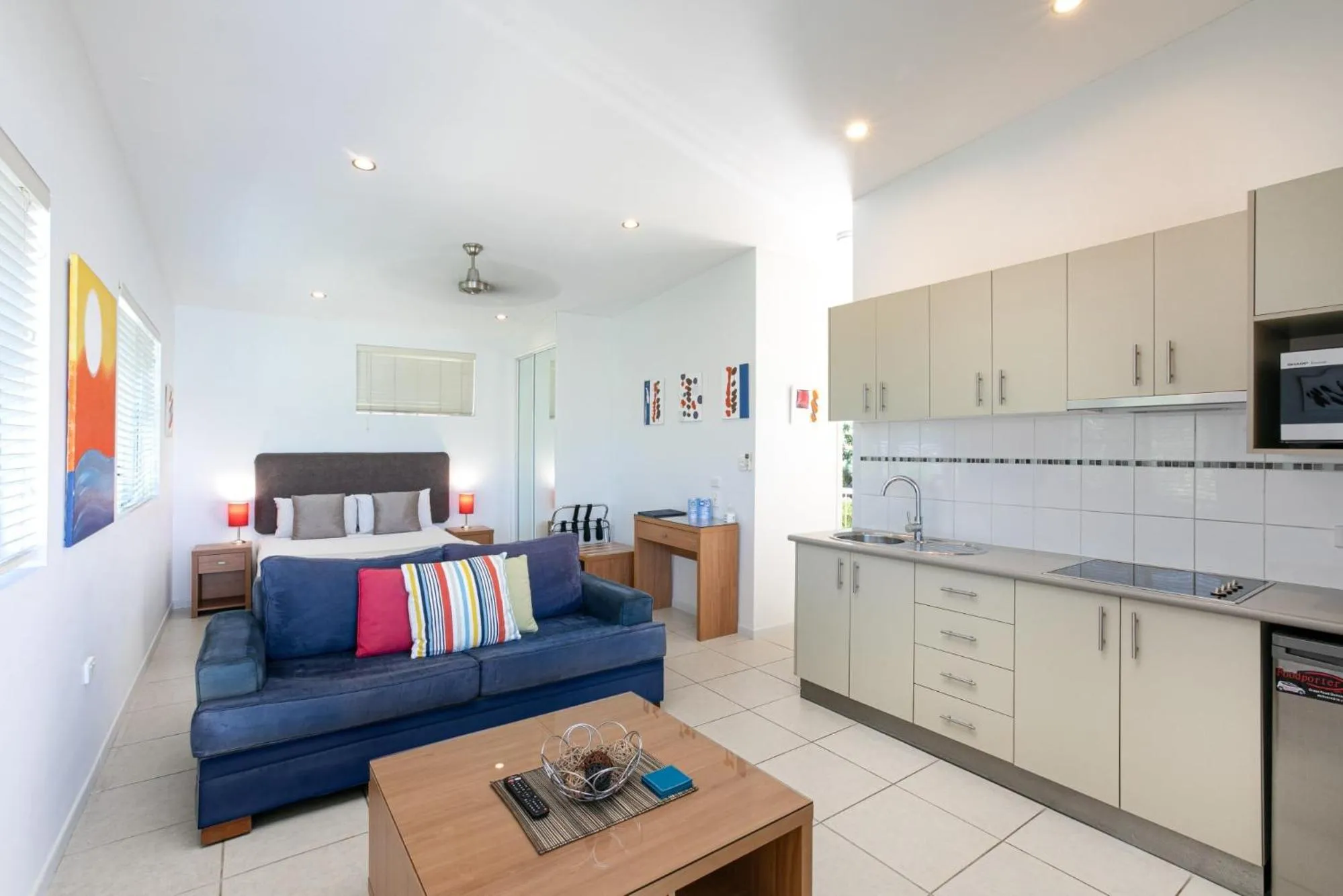 Kitchen or kitchenette in Waterview Airlie Beach