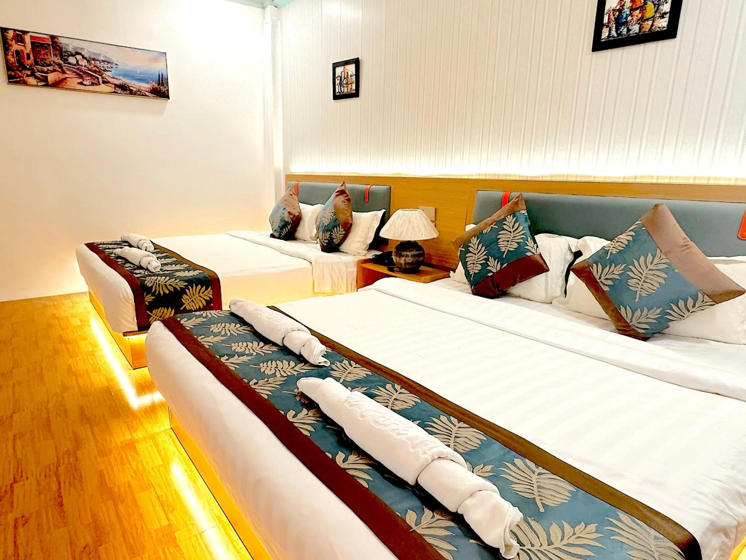 Bed in Royal Park Resort Boracay