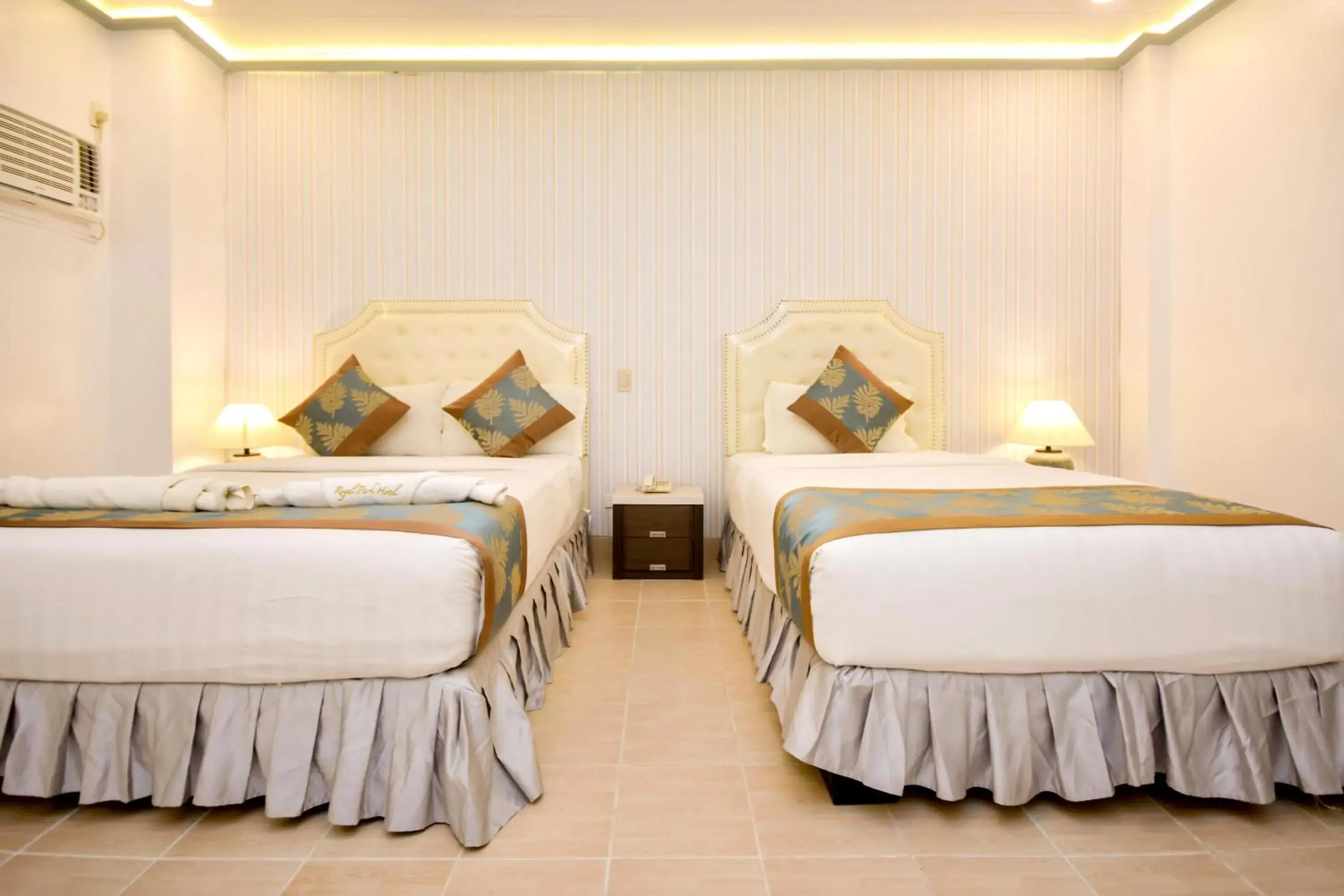 Bed in Royal Park Resort Boracay Bed in Royal Park Resort Boracay