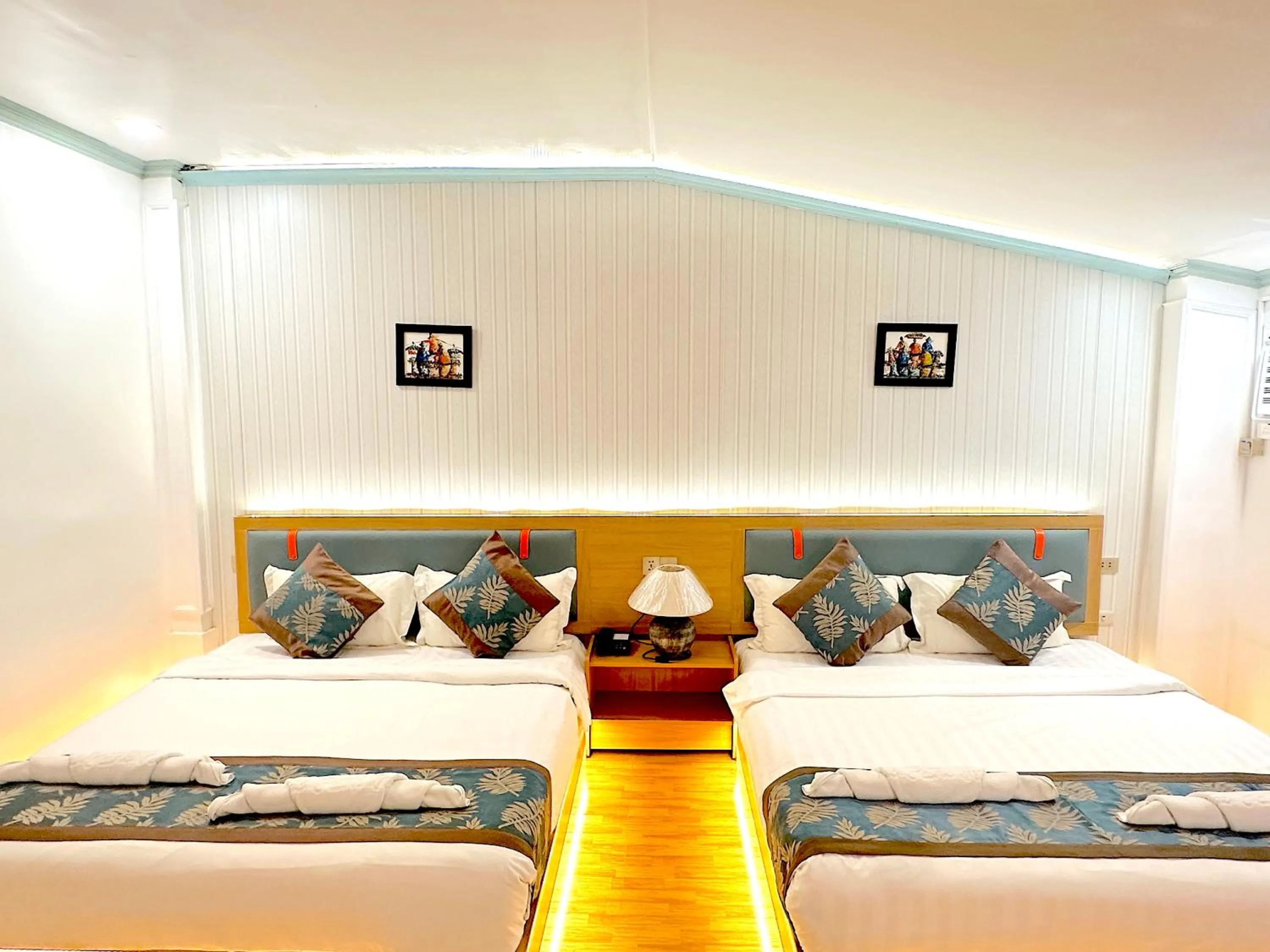 Bed in Royal Park Resort Boracay