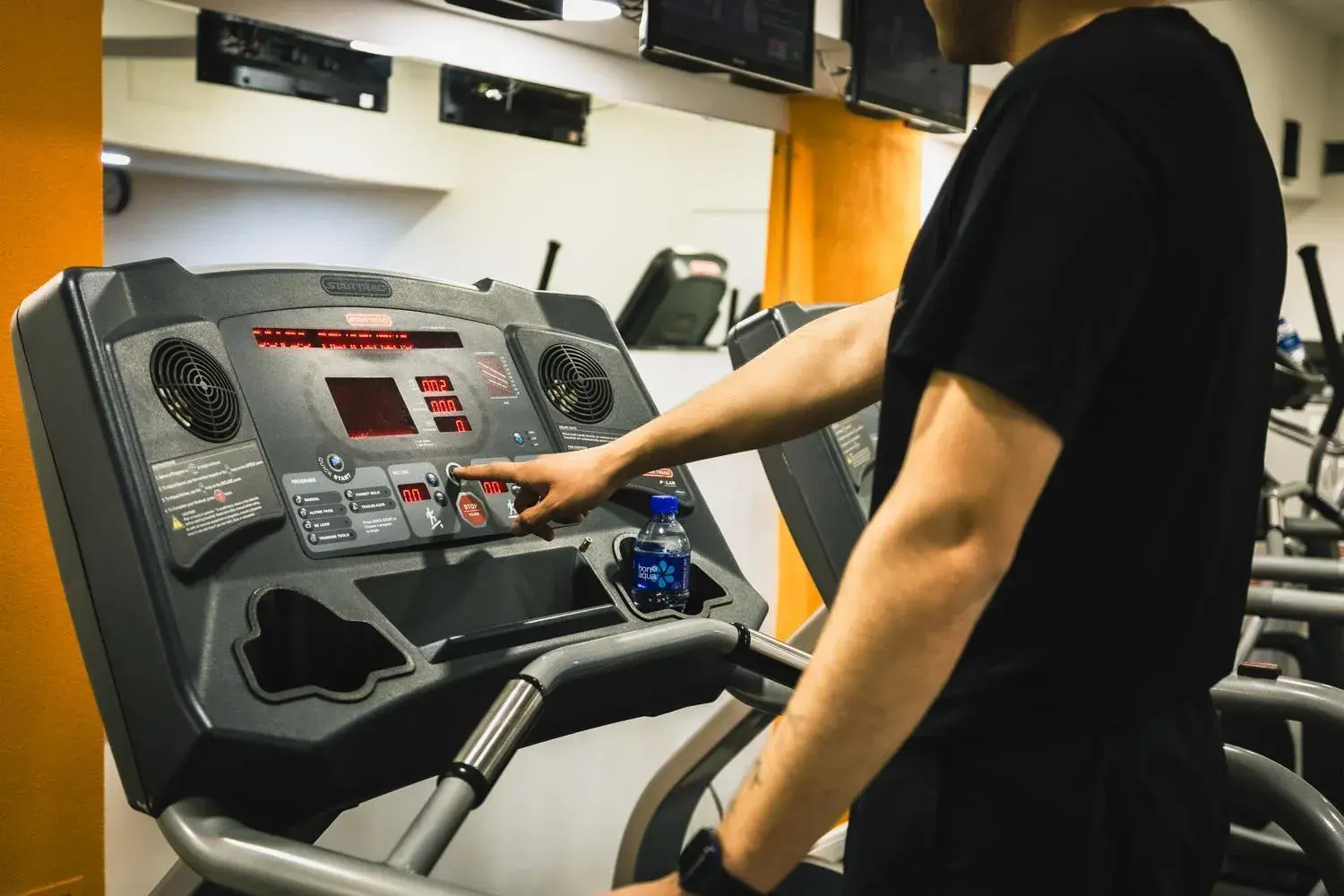 Fitness centre/facilities in Kempinski Hotel Khan Palace Fitness centre/facilities in Kempinski Hotel Khan Palace