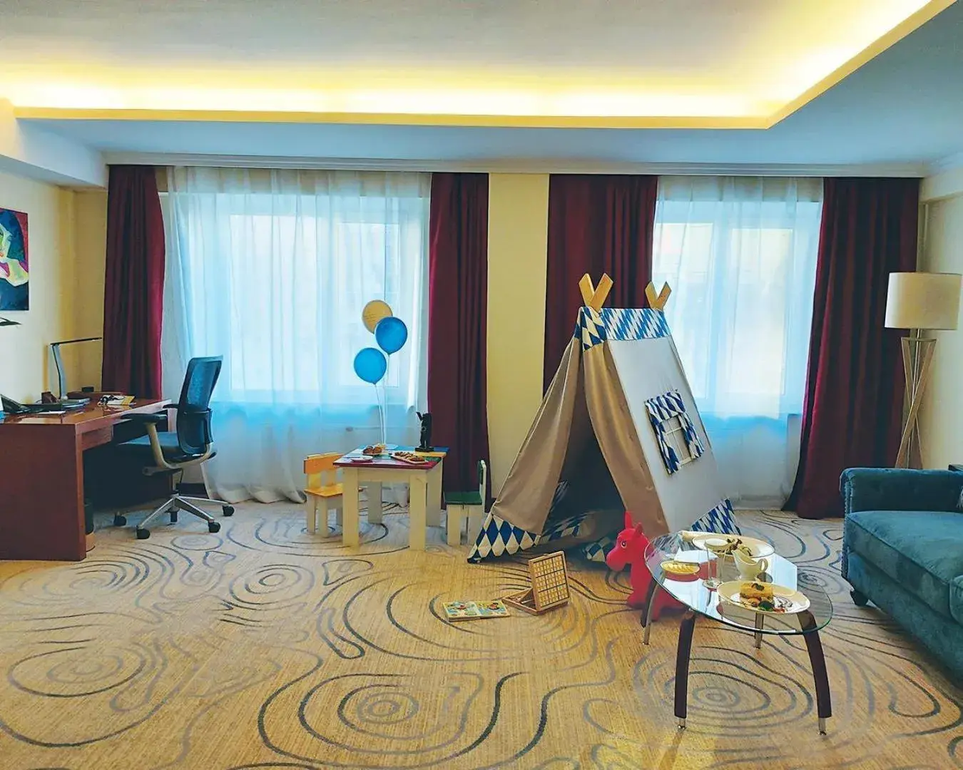 Bedroom in Kempinski Hotel Khan Palace Bedroom in Kempinski Hotel Khan Palace