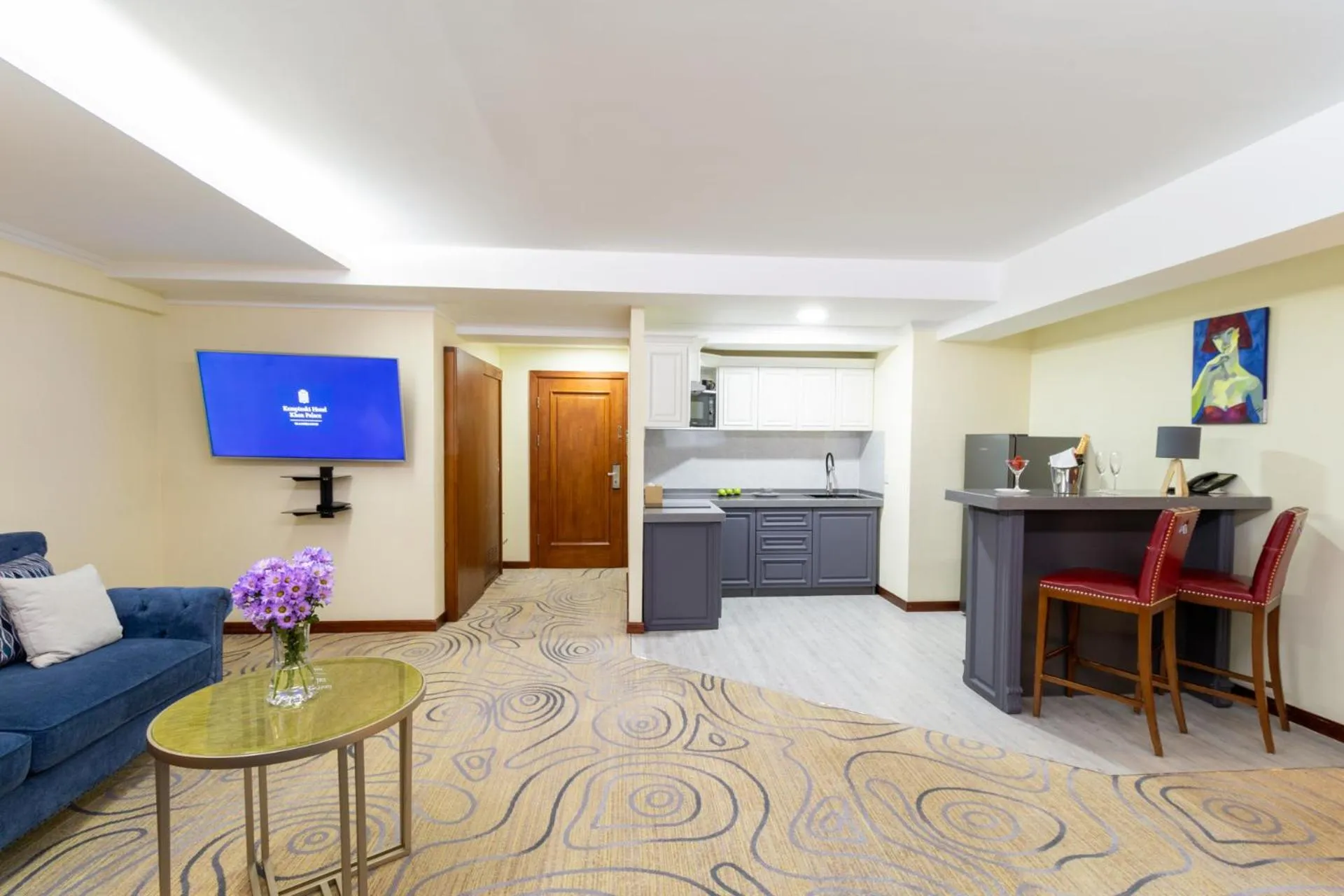 Kitchen or kitchenette in Kempinski Hotel Khan Palace