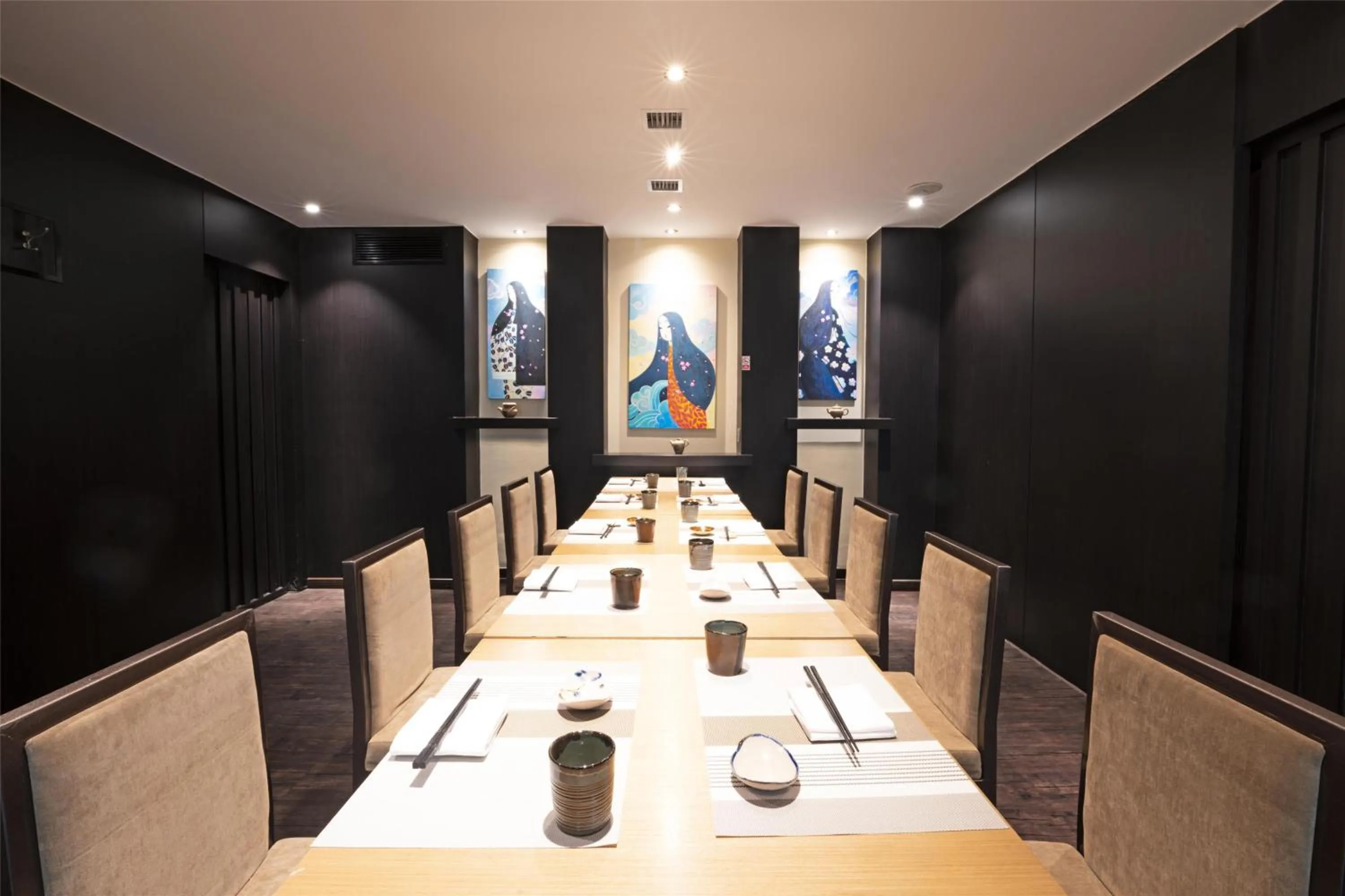 Lounge or bar in Kempinski Hotel Khan Palace