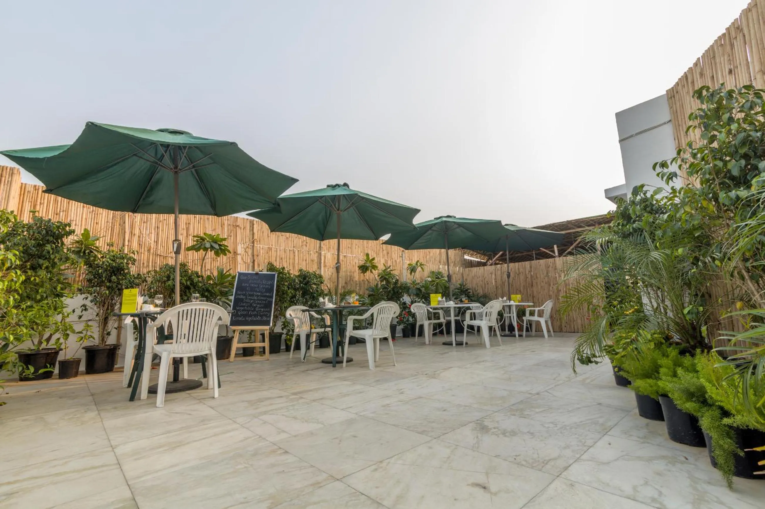 Balcony/Terrace in Colonel's Retreat 2