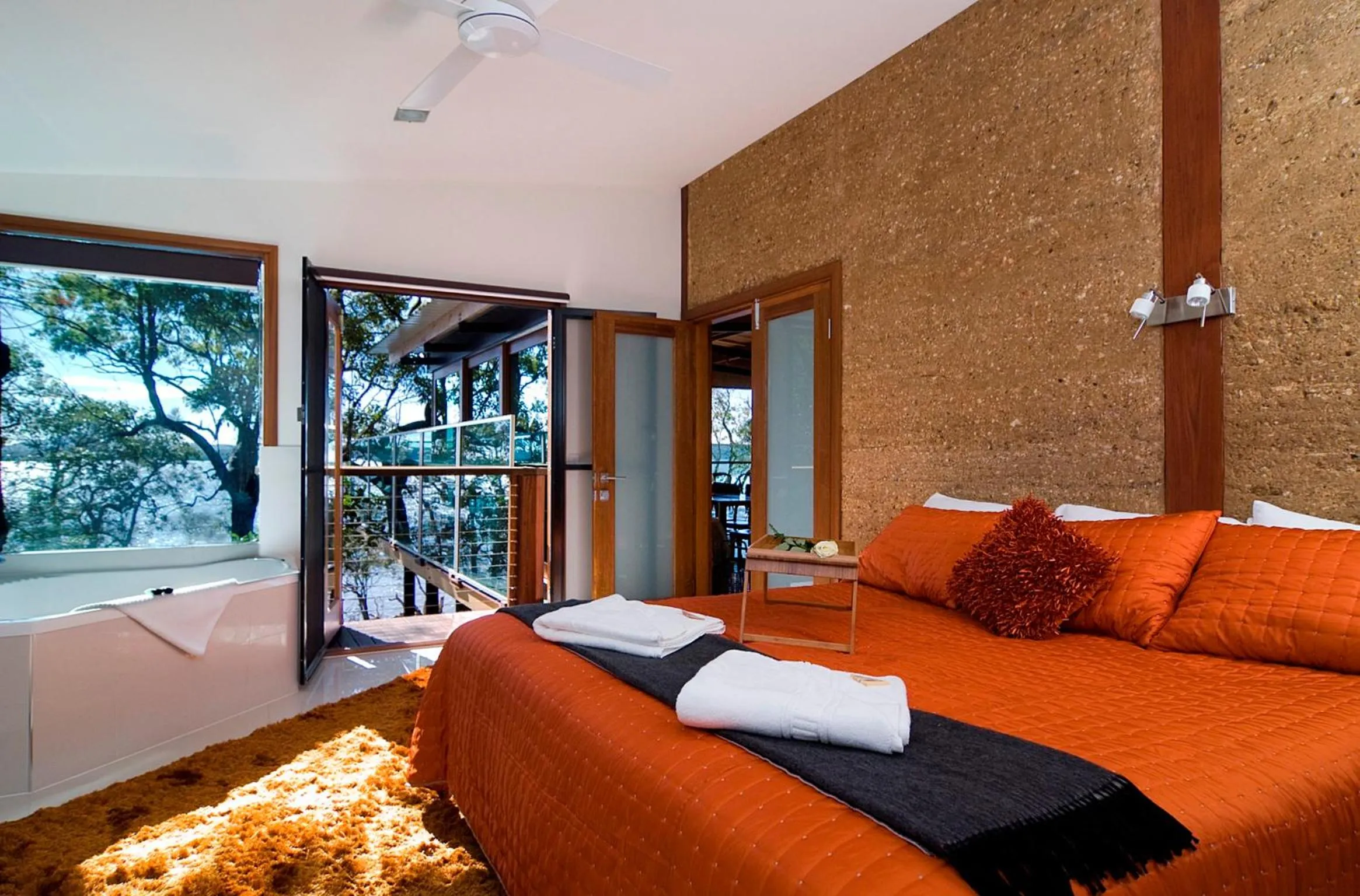 Bedroom, Bed in Eumarella Shores Noosa Lake Retreat