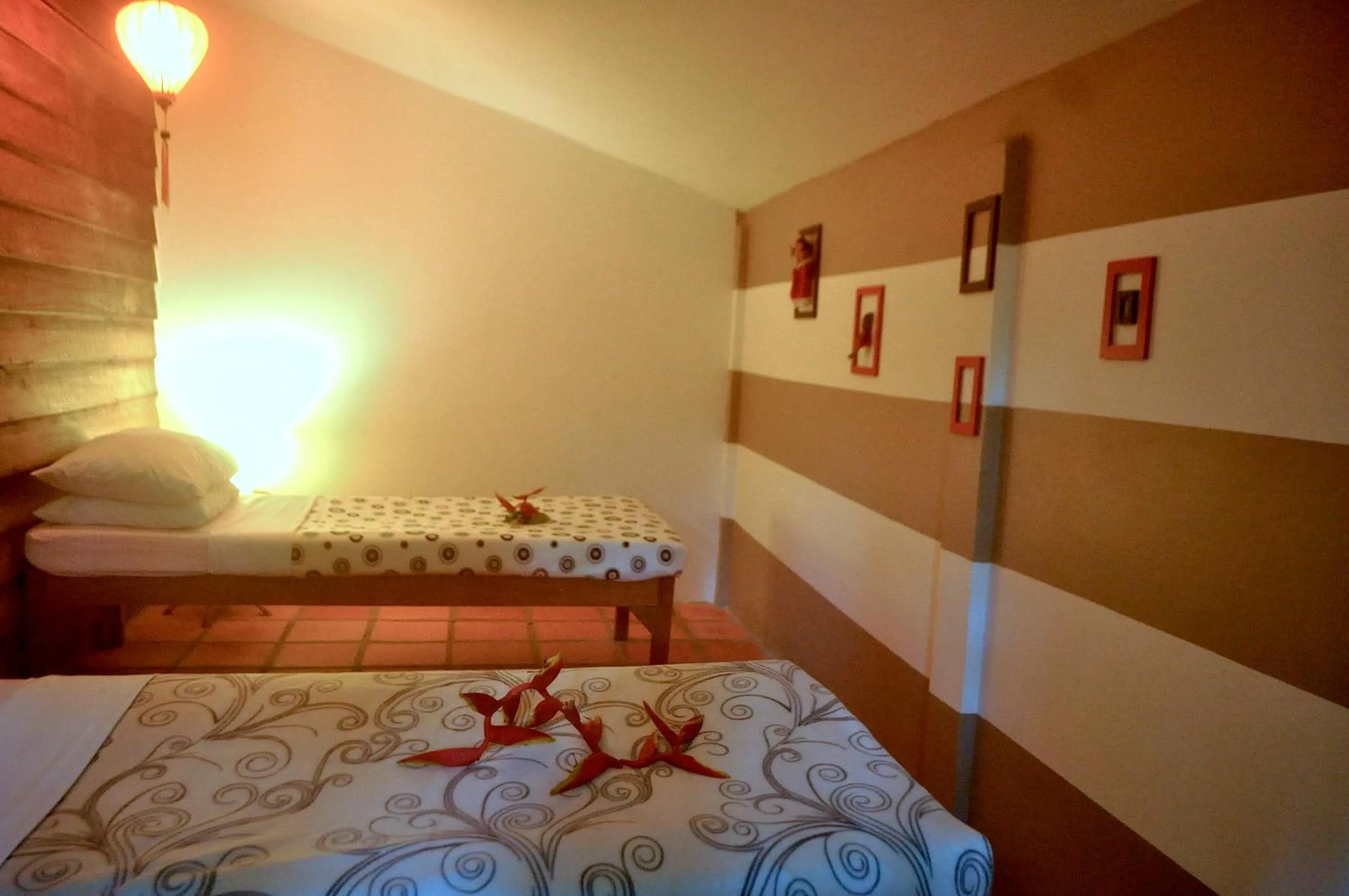 Bed in Raingsey Bungalow