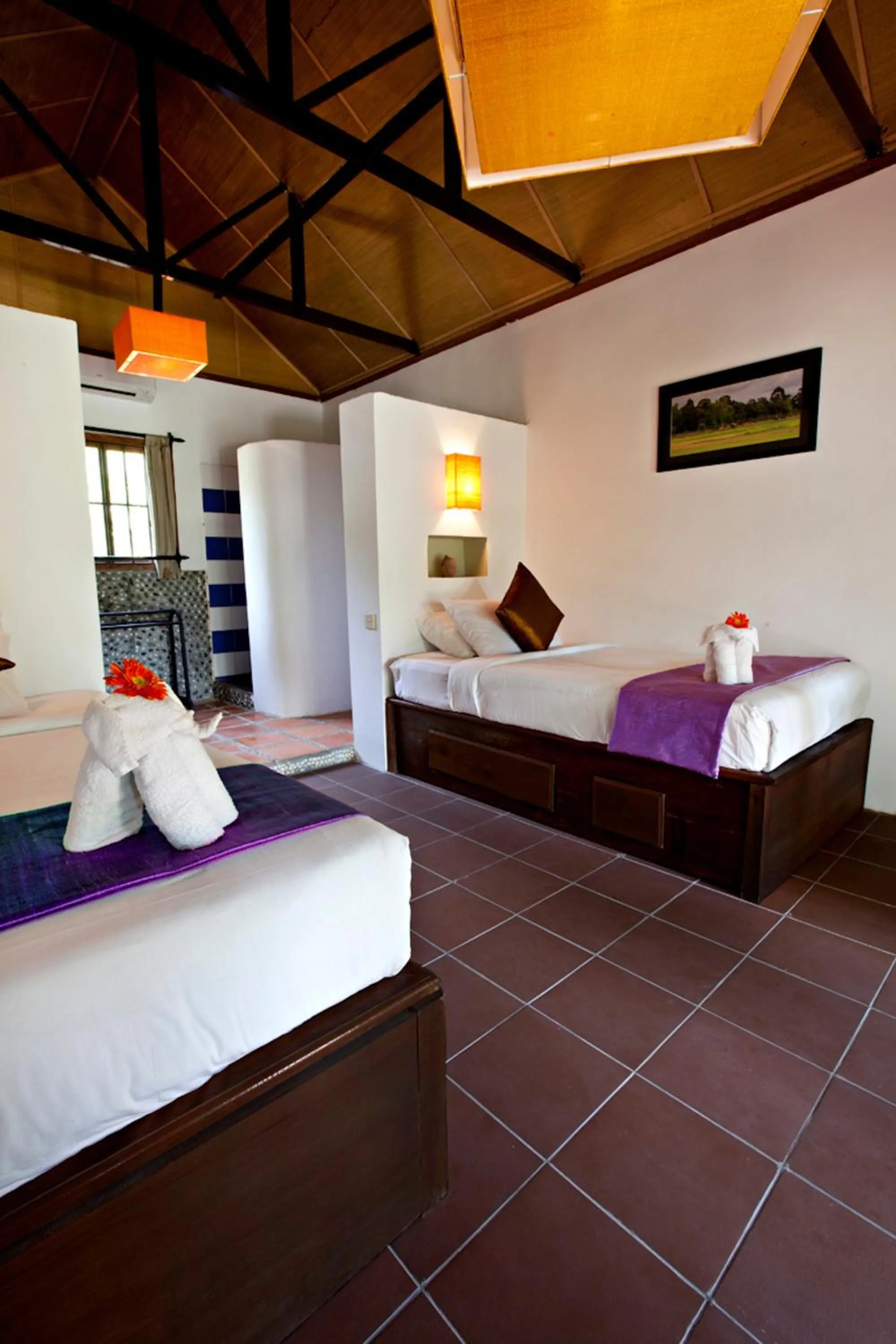 Bed in Raingsey Bungalow