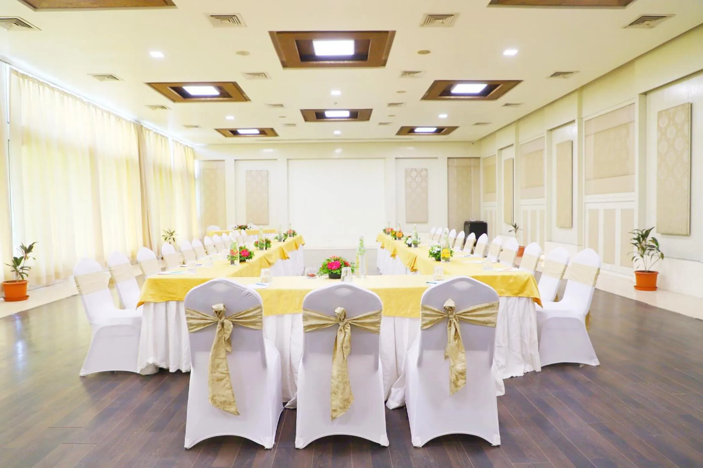 Banquet/Function facilities in Boulevard 9 Luxury Resort & Spa