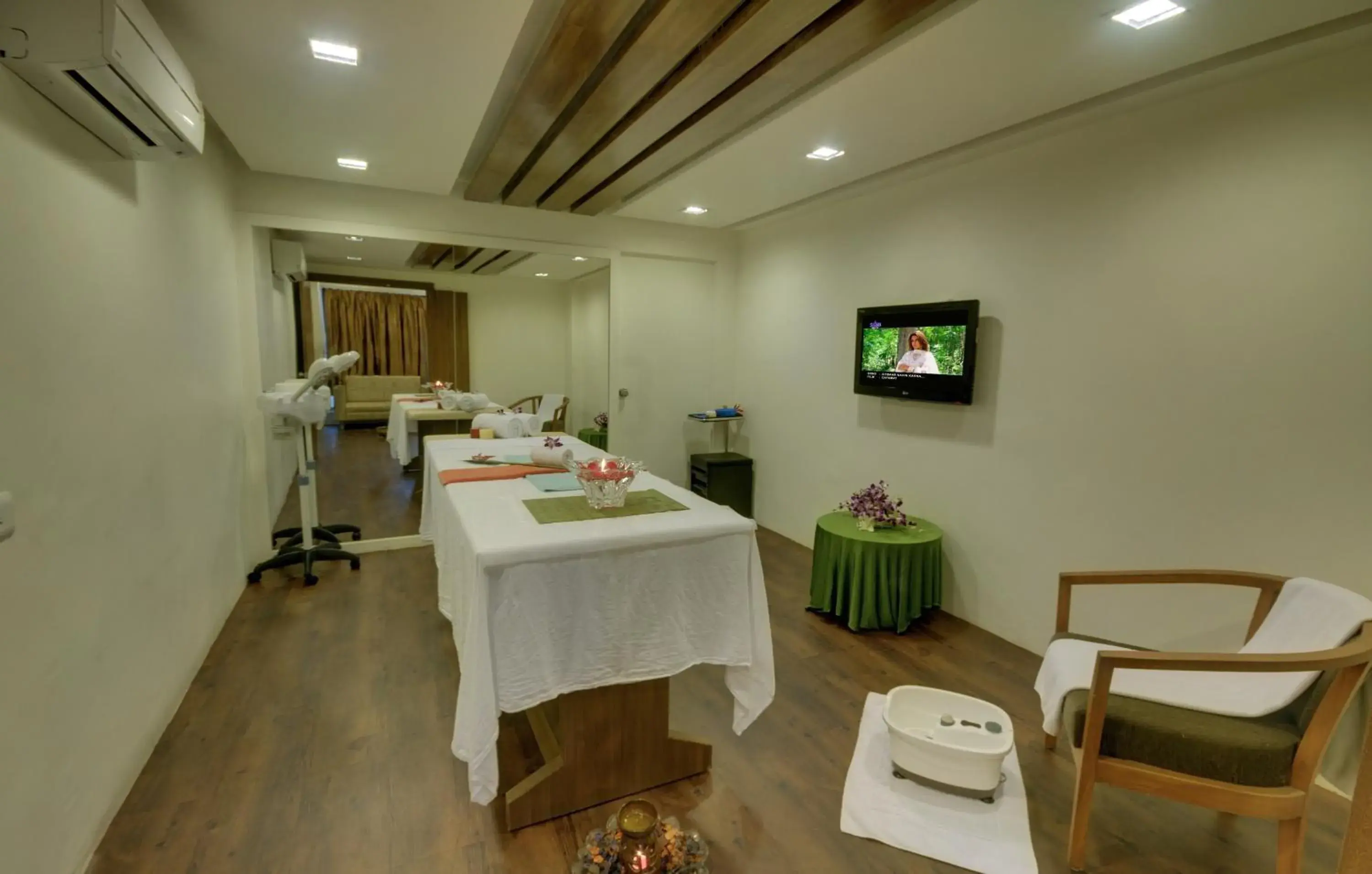 Spa and wellness centre/facilities in Boulevard 9 Luxury Resort & Spa Spa and wellness centre/facilities in Boulevard 9 Luxury Resort & Spa