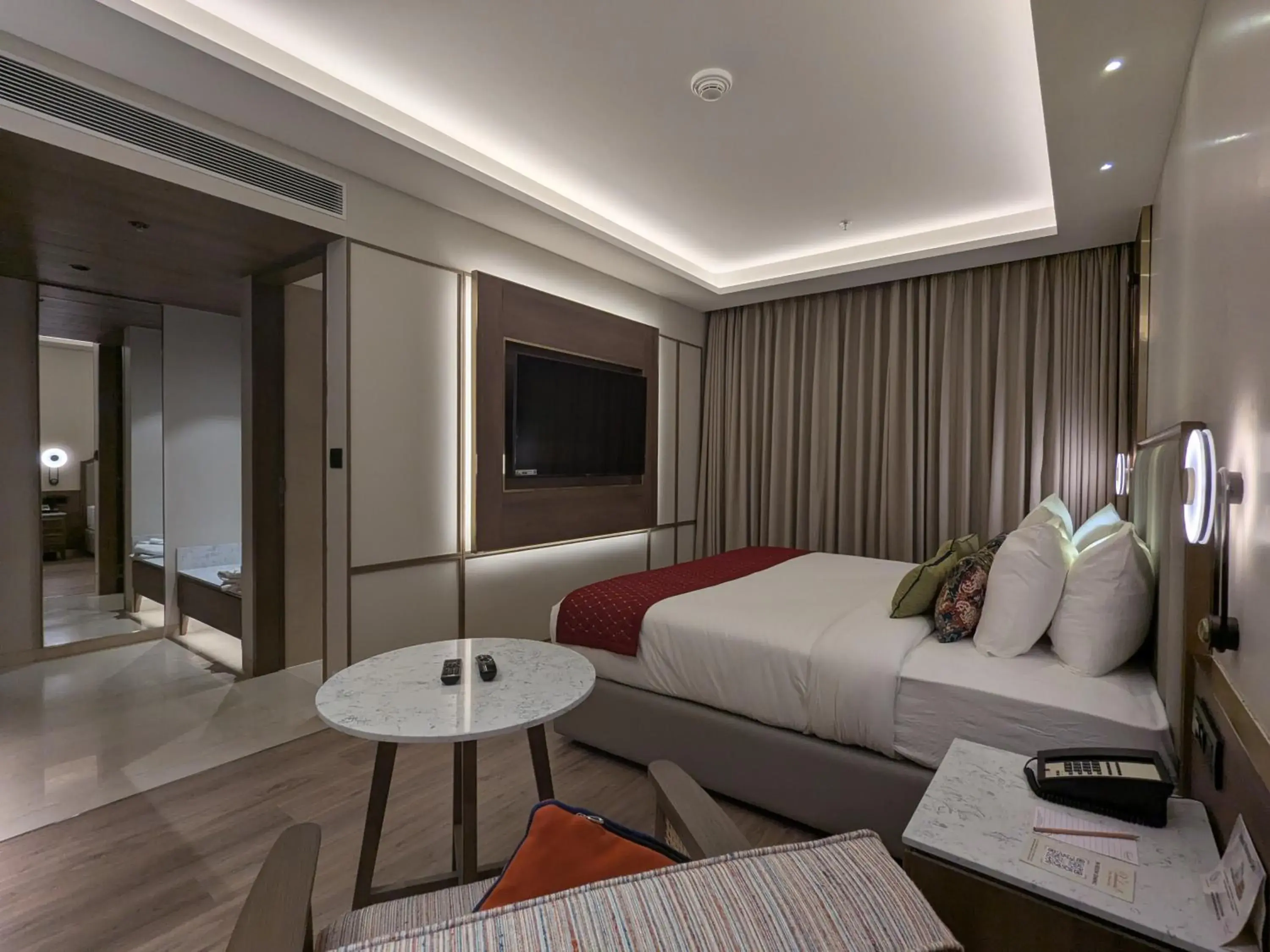 Bedroom, Bed in Boulevard 9 Luxury Resort & Spa Bedroom, Bed in Boulevard 9 Luxury Resort & Spa