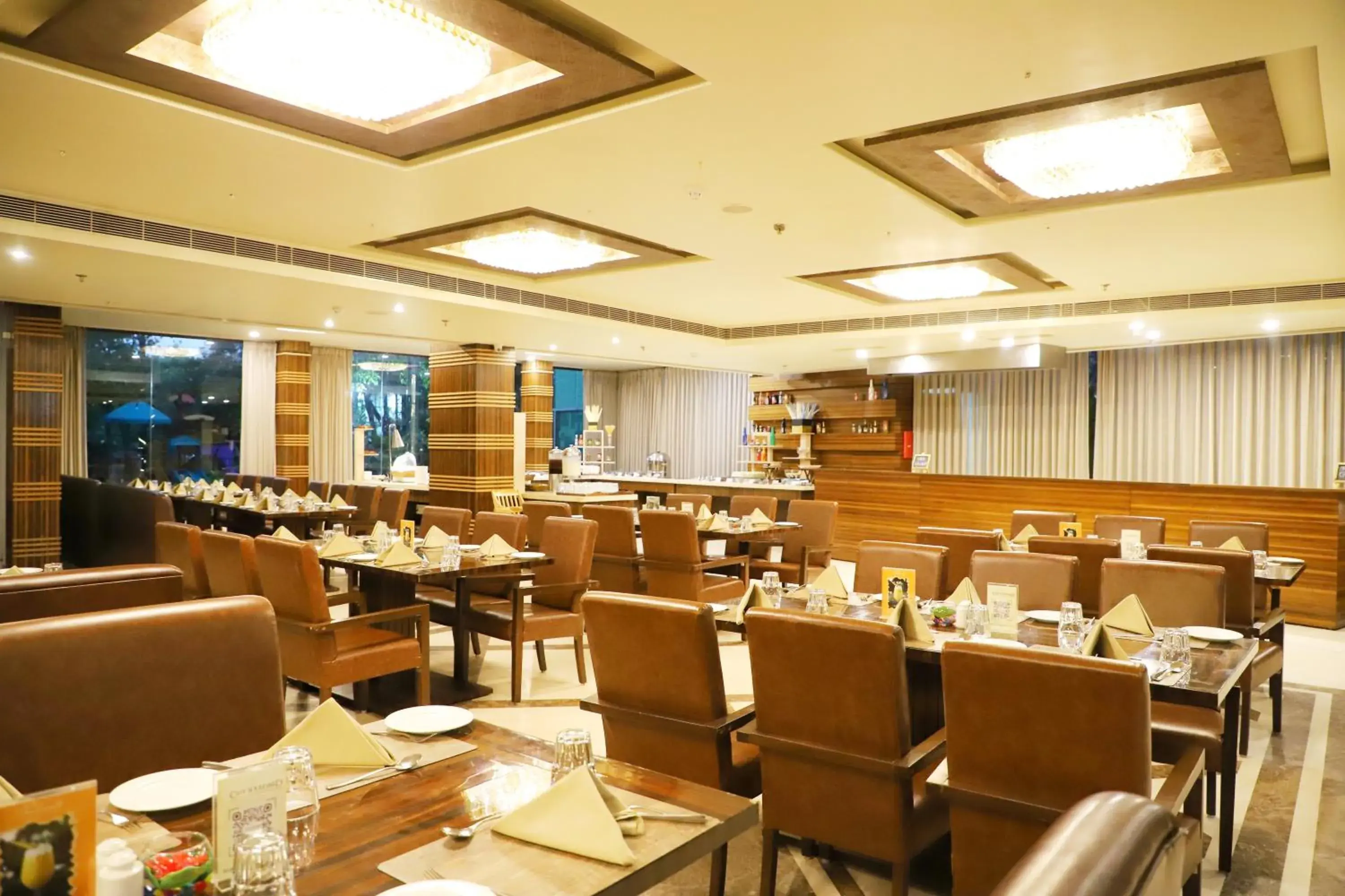 Restaurant/places to eat in Boulevard 9 Luxury Resort & Spa Restaurant/places to eat in Boulevard 9 Luxury Resort & Spa